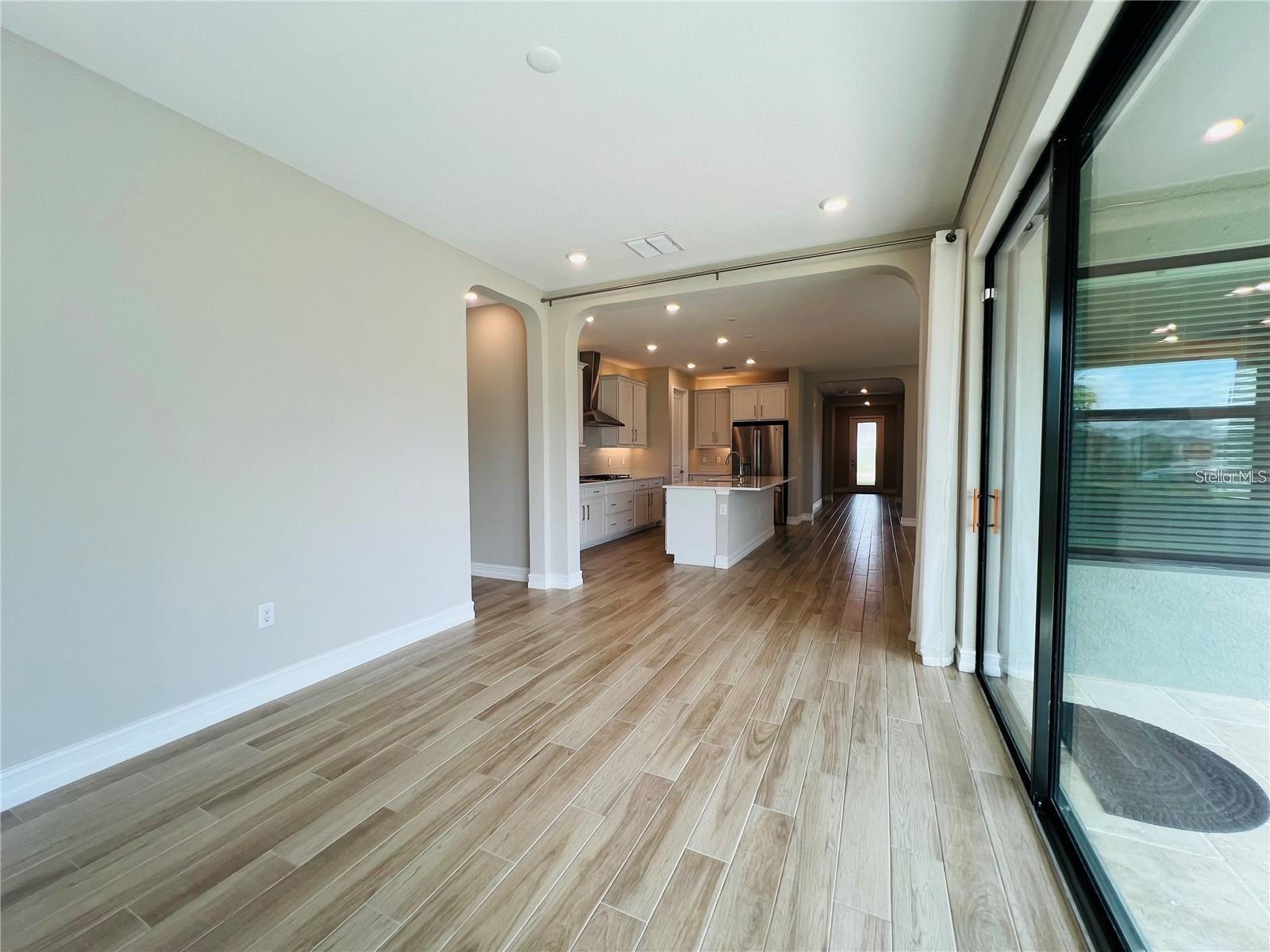 ESTANCIA CORTONA - Residential Lease
