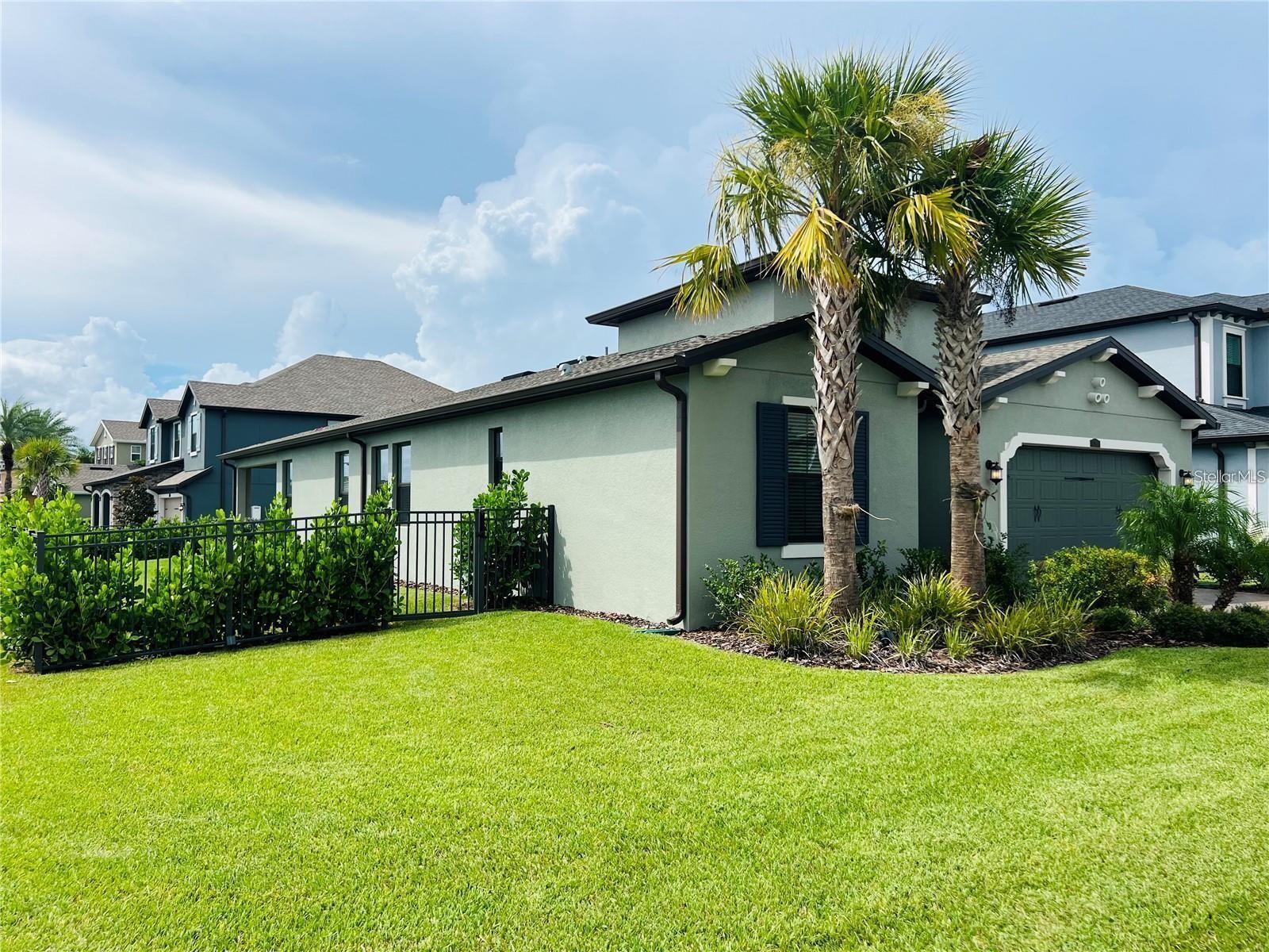 ESTANCIA CORTONA - Residential Lease
