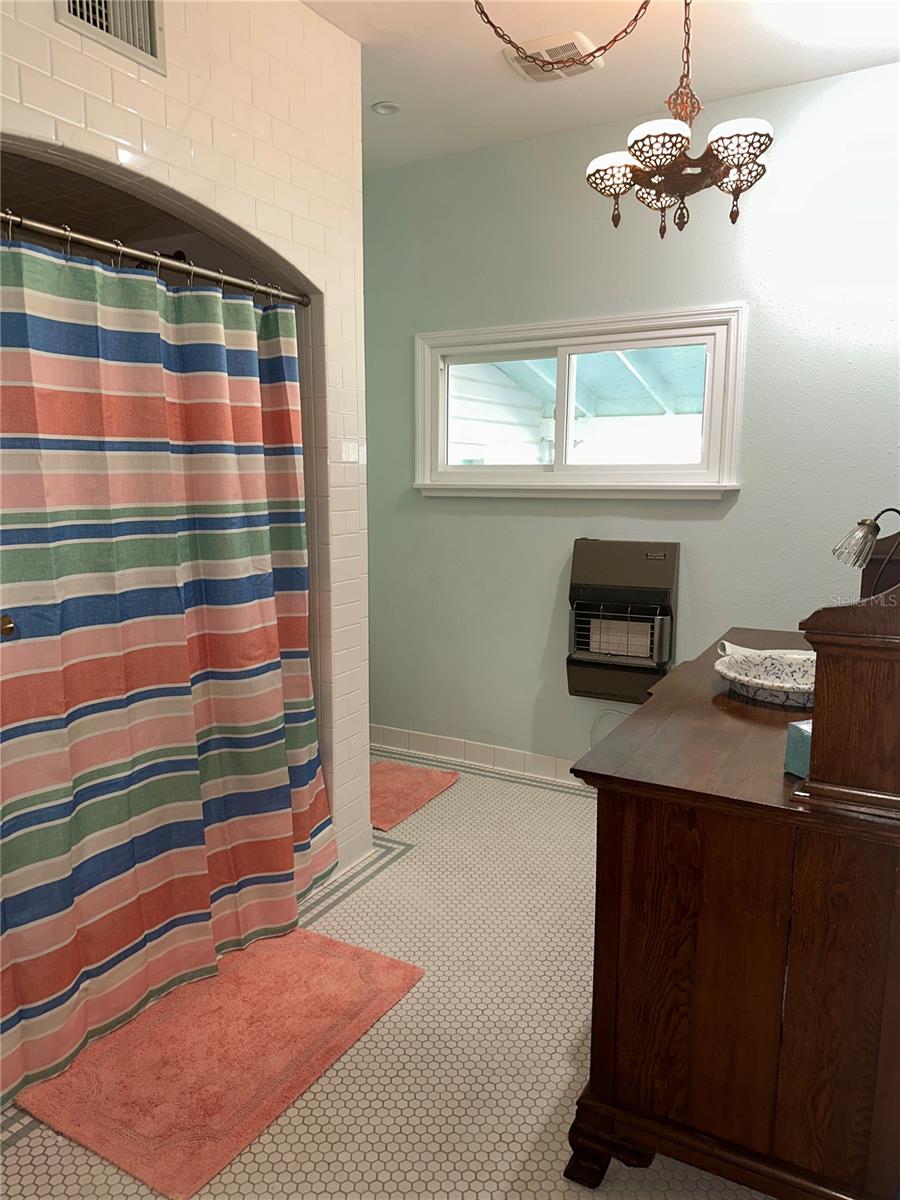 CARLTON CLUB INC REP - Commercial Sale