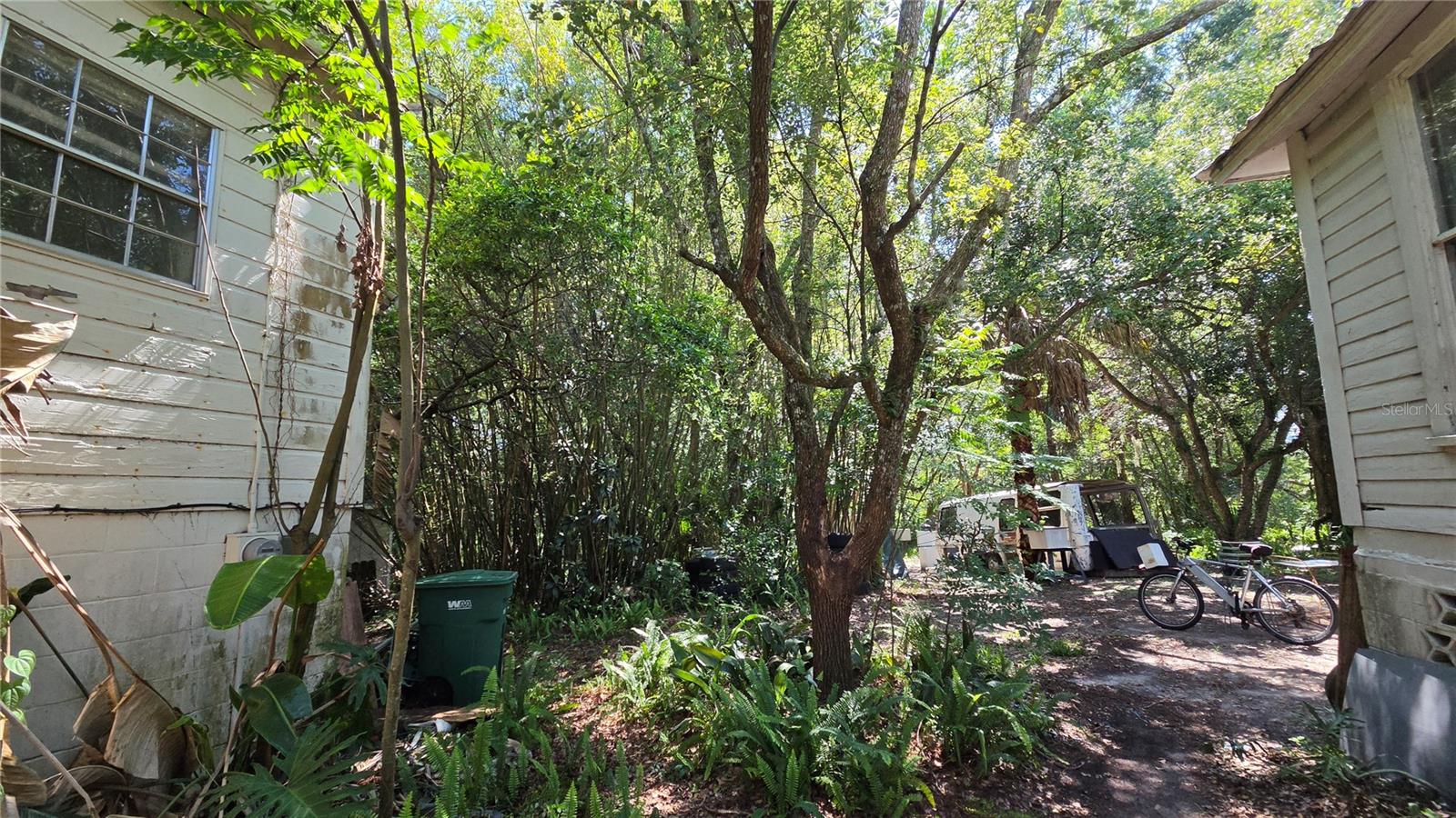 ROGERS DELAND - Commercial Sale