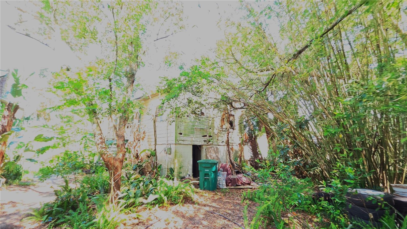 ROGERS DELAND - Commercial Sale