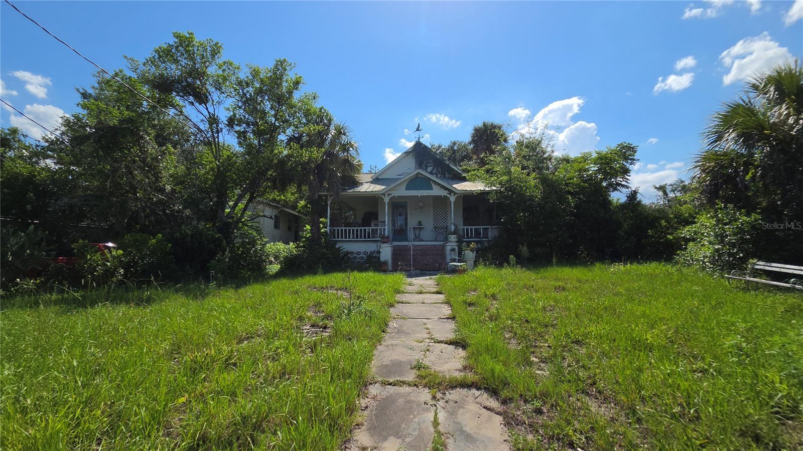 ROGERS DELAND - Commercial Sale
