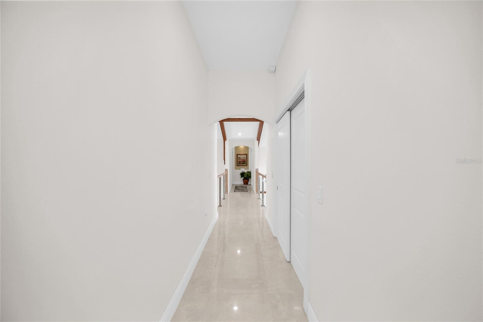 SHAW'S POINT - Residential