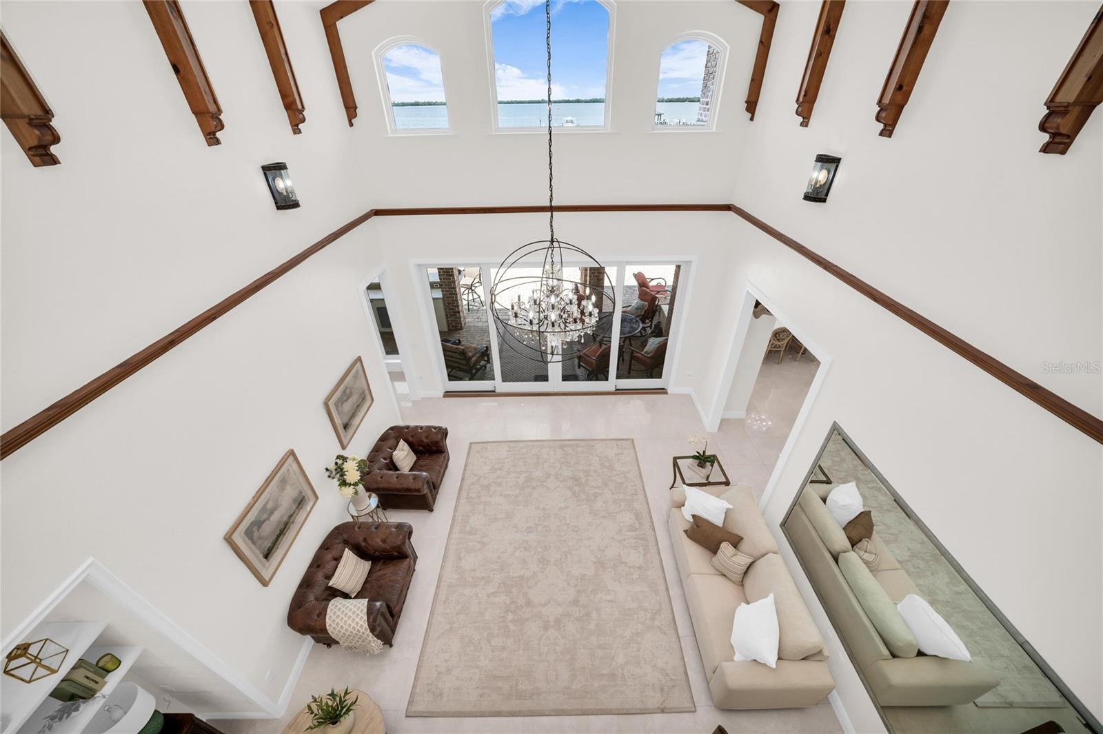 SHAW'S POINT - Residential