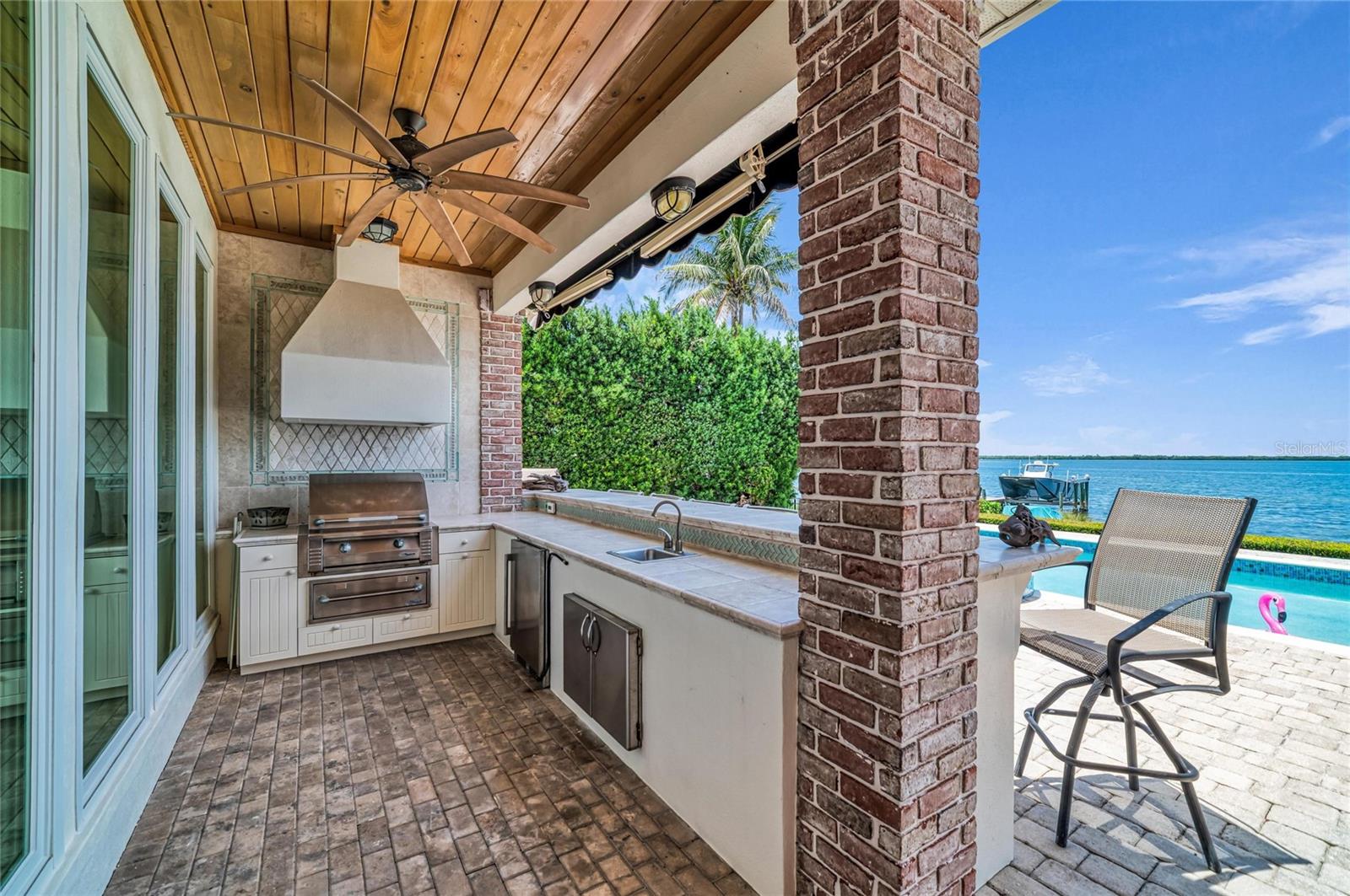 SHAW'S POINT - Residential