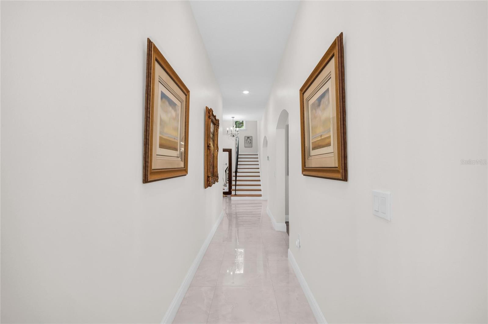 SHAW'S POINT - Residential