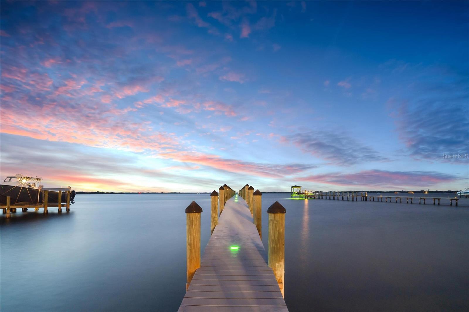 SHAW'S POINT - Residential