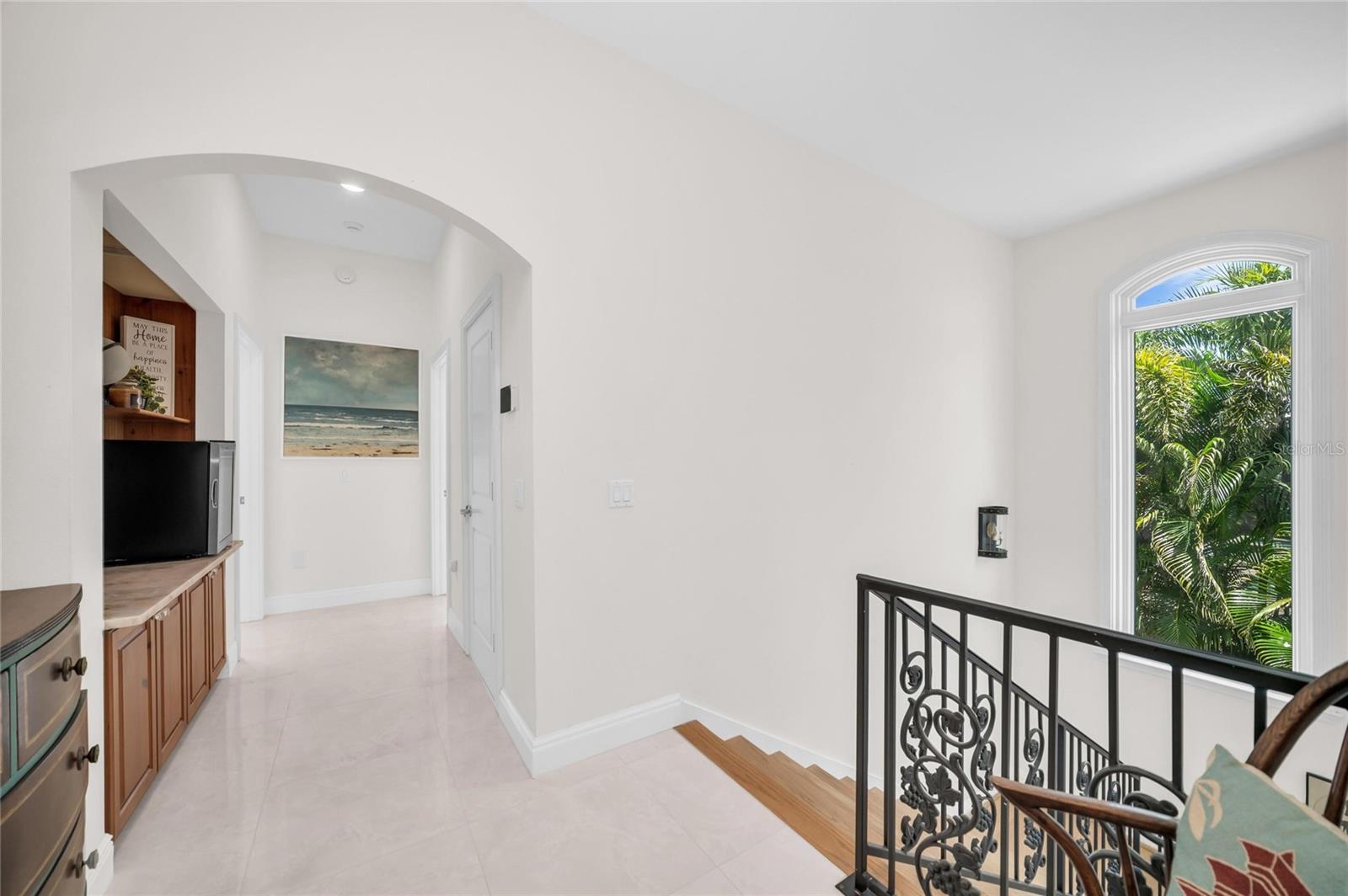 SHAW'S POINT - Residential