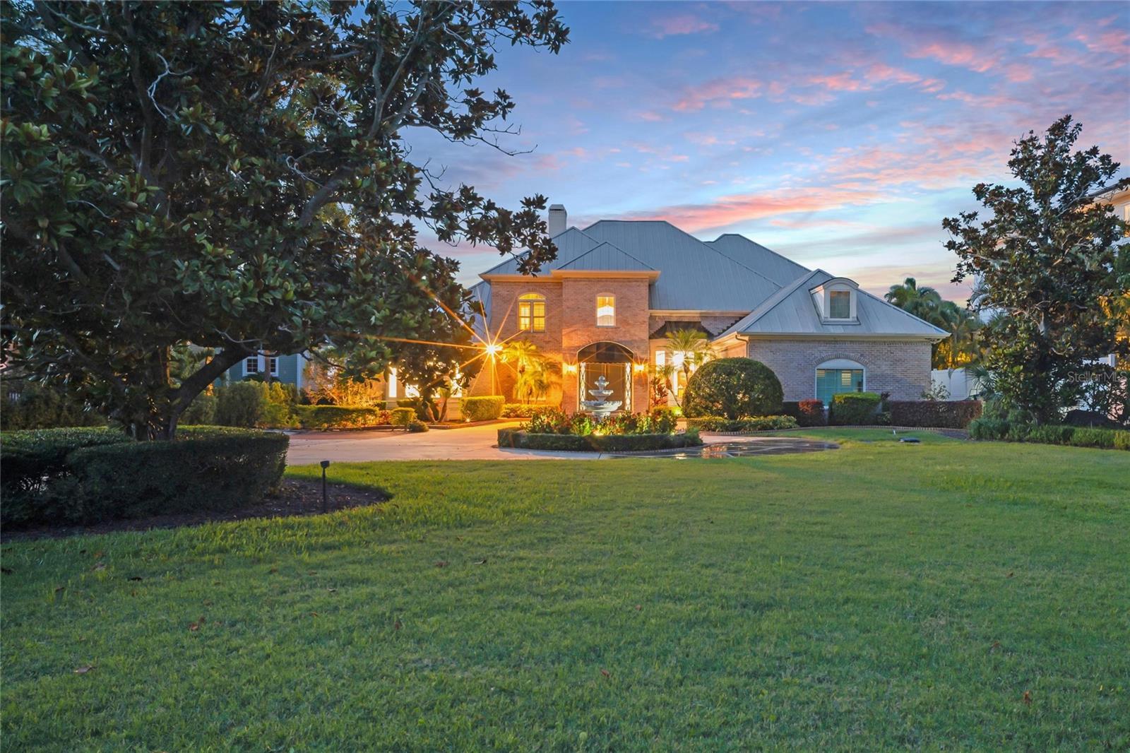 SHAW'S POINT - Residential