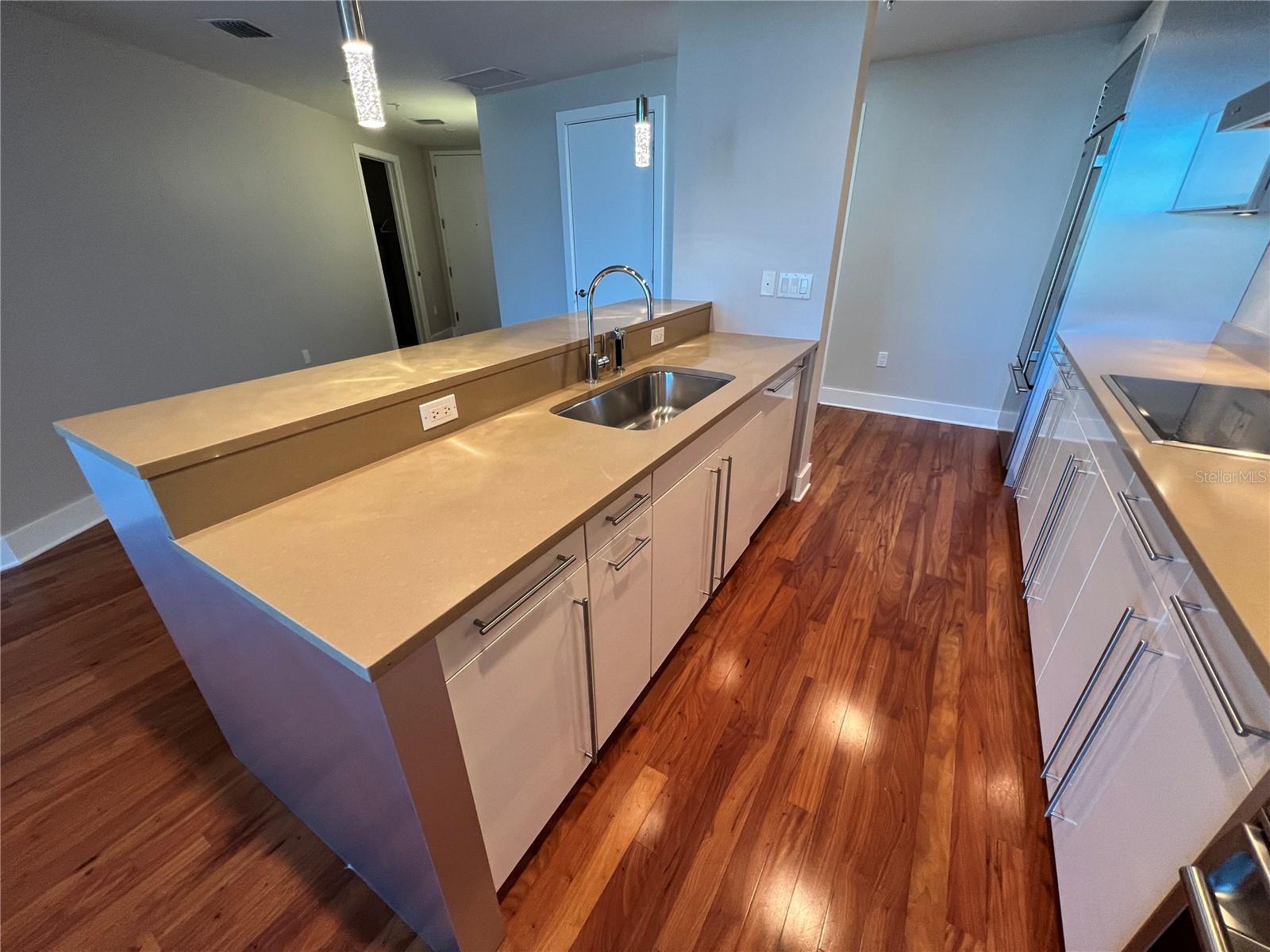 STAR TOWER CONDO - Residential Lease