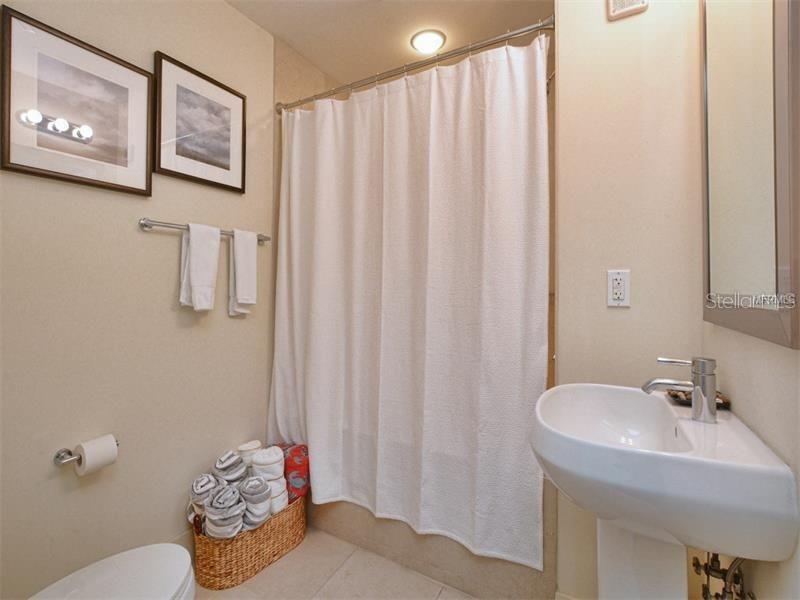 STAR TOWER CONDO - Residential Lease