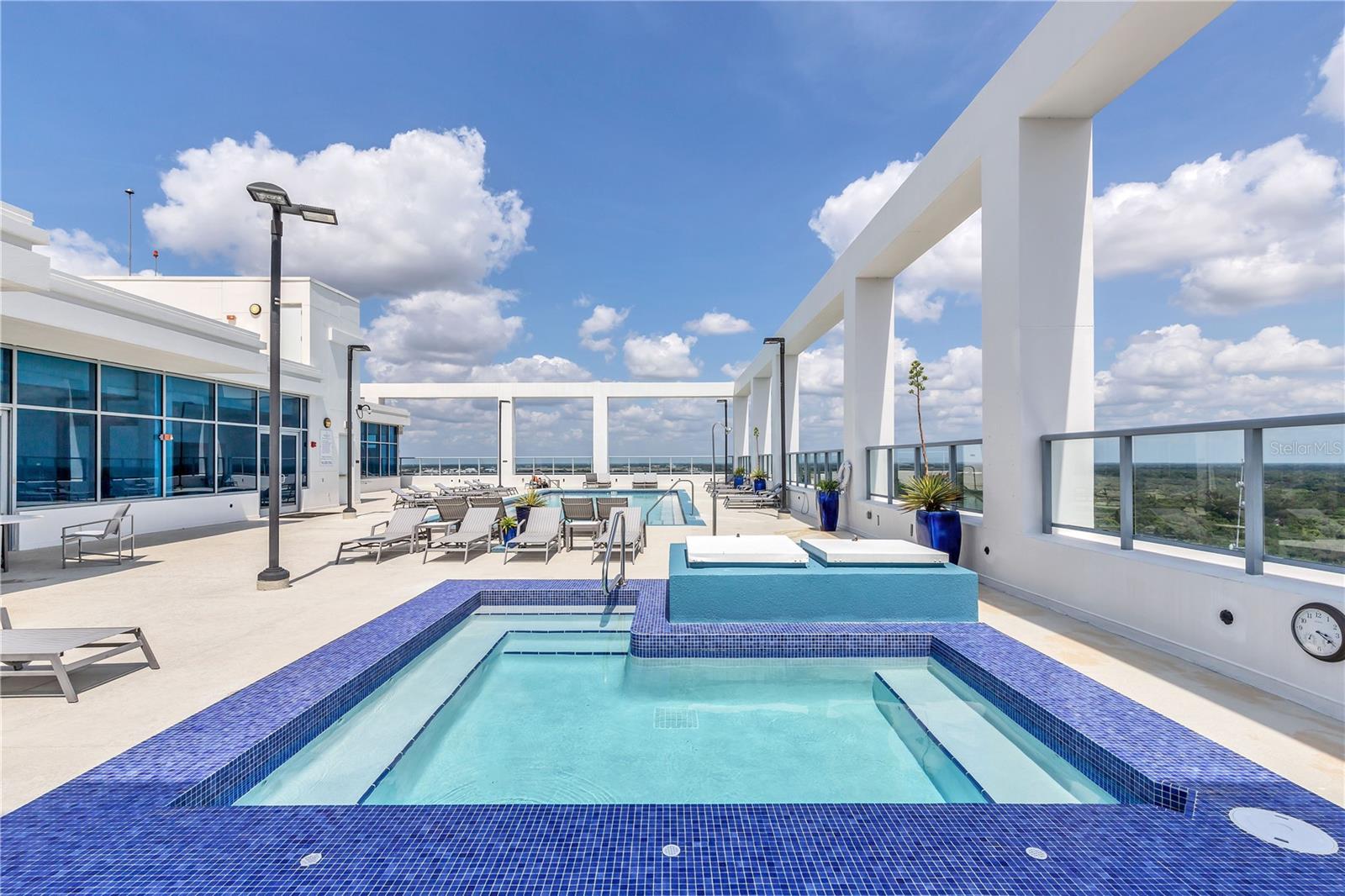 STAR TOWER CONDO - Residential Lease