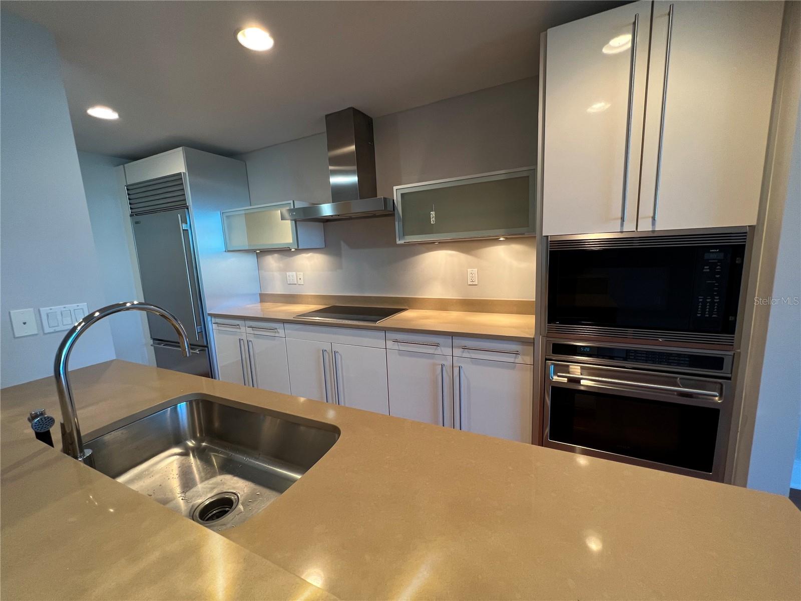 STAR TOWER CONDO - Residential Lease