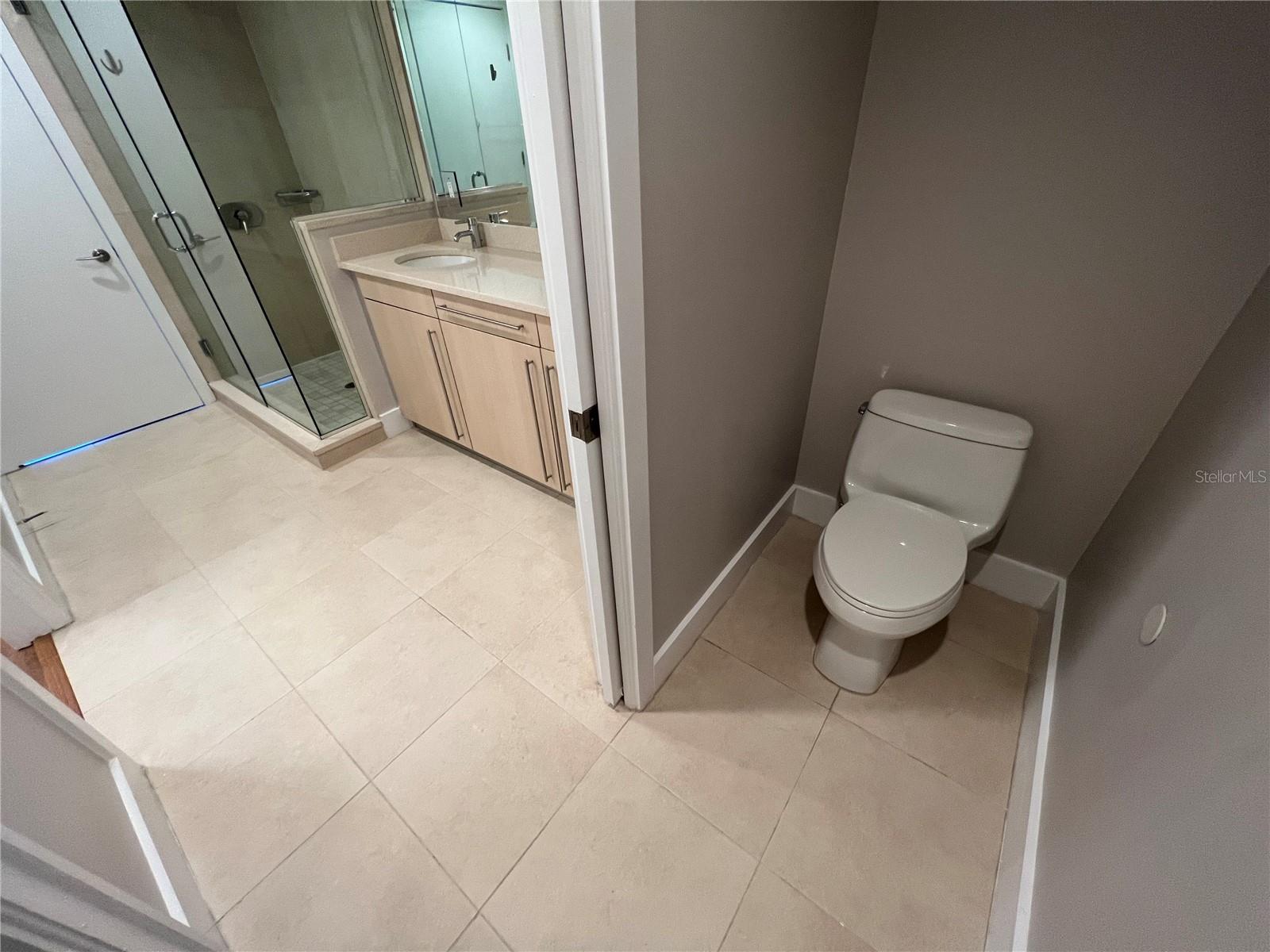 STAR TOWER CONDO - Residential Lease