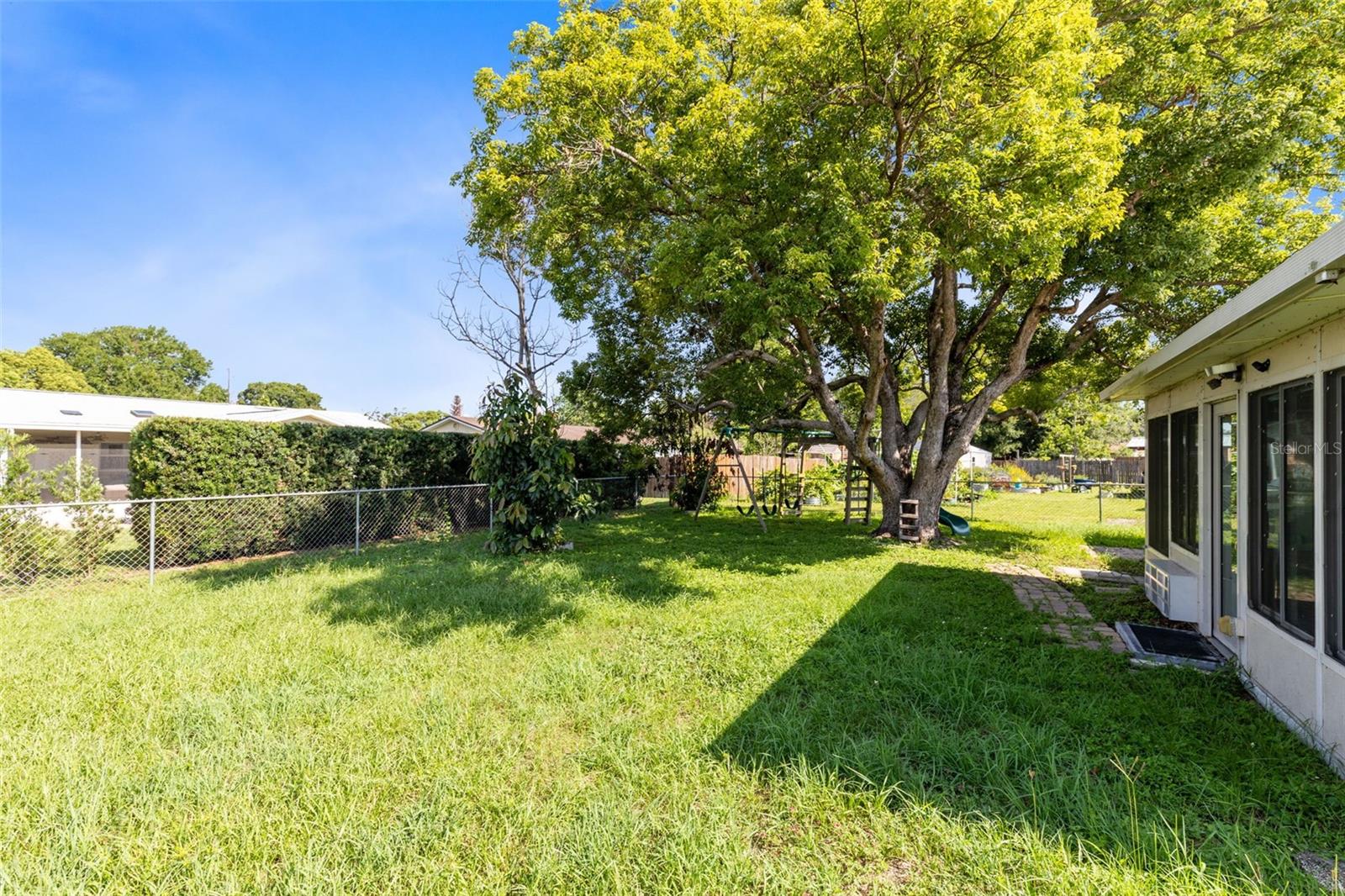 GROVEVIEW VILLAGE - Residential
