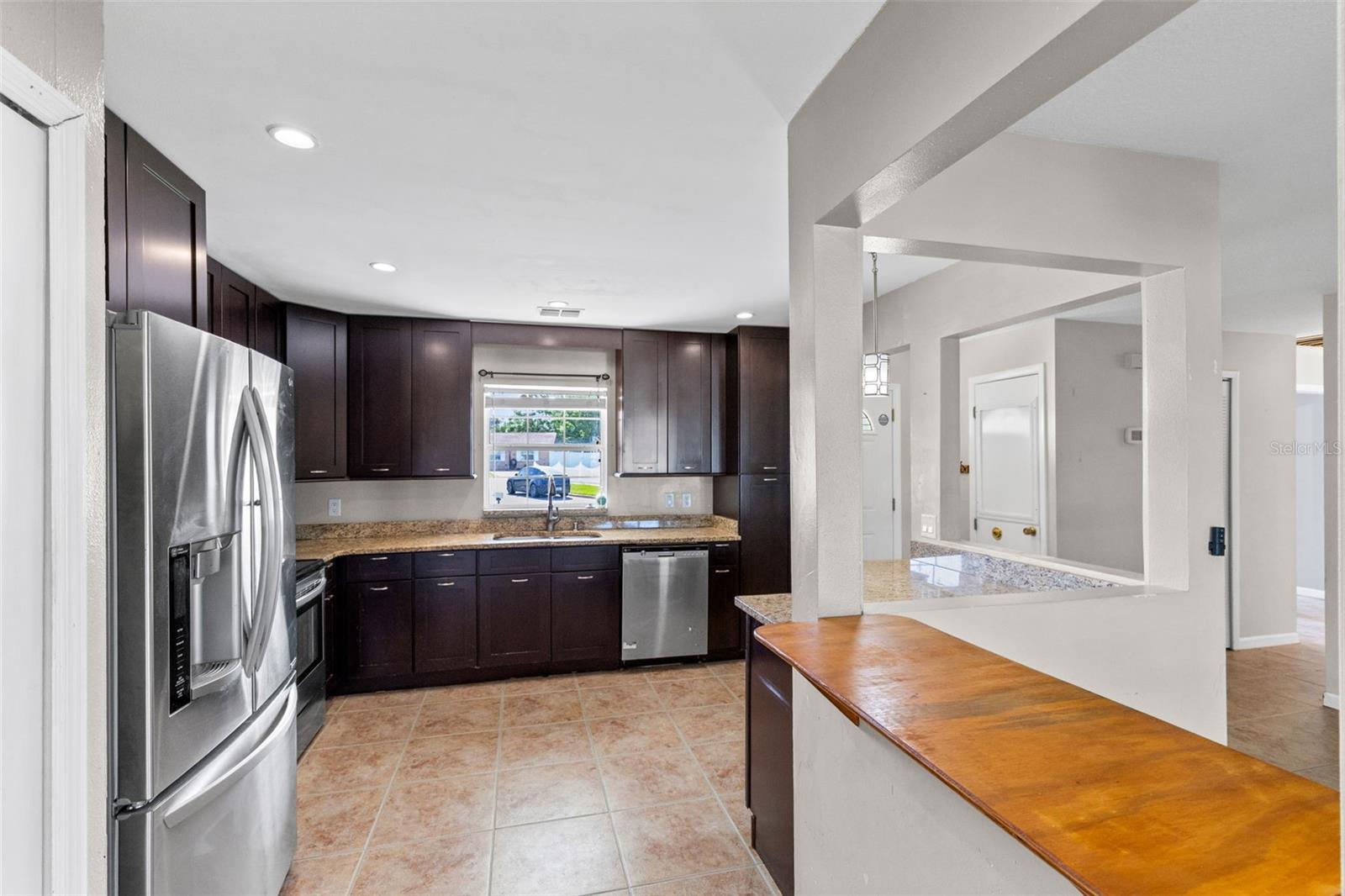 GROVEVIEW VILLAGE - Residential