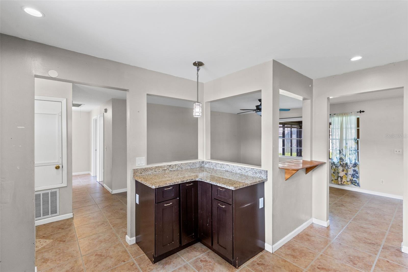 GROVEVIEW VILLAGE - Residential