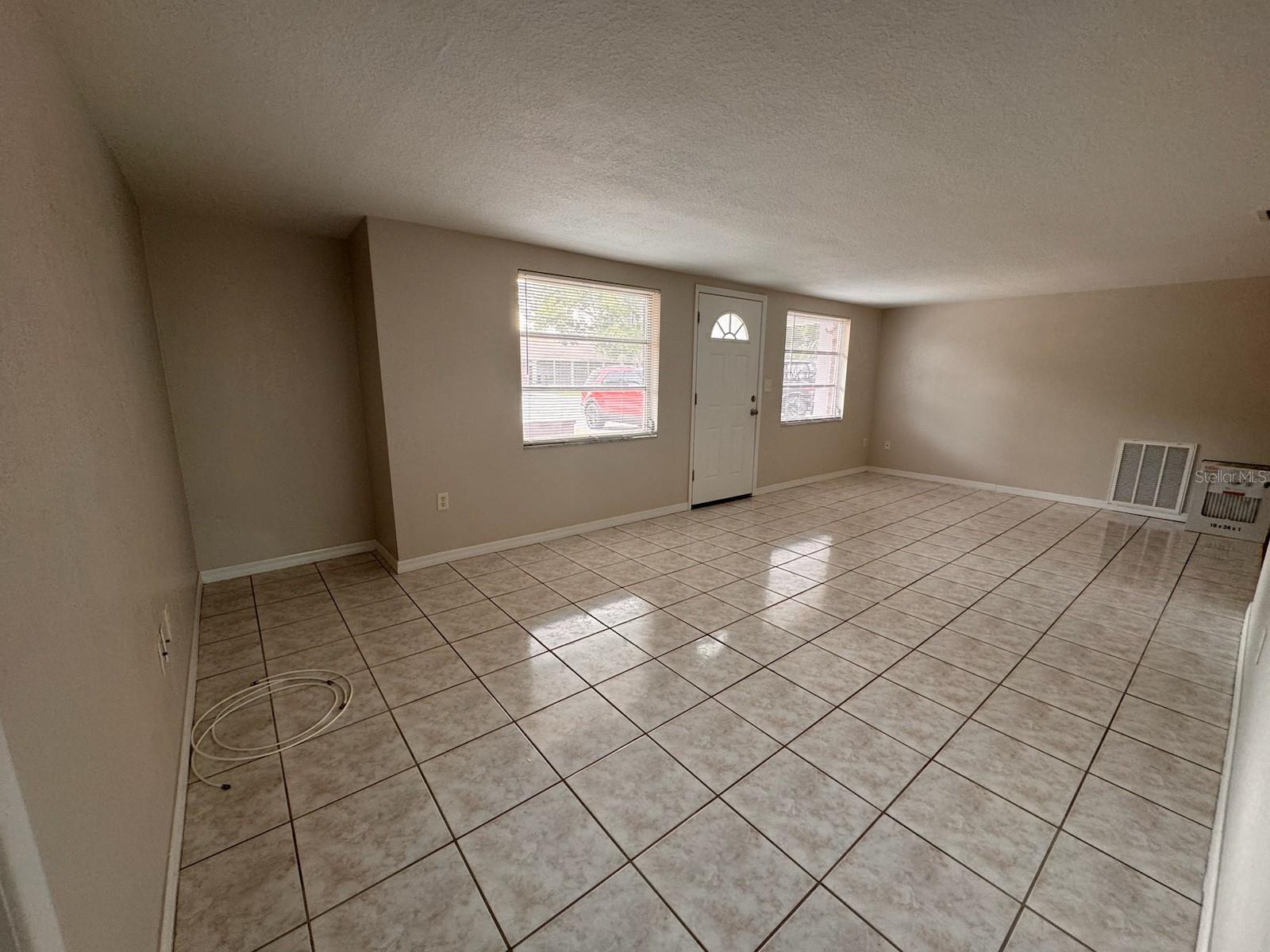 COVENTRY - Residential Lease