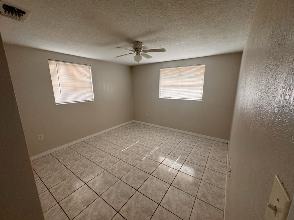 COVENTRY - Residential Lease