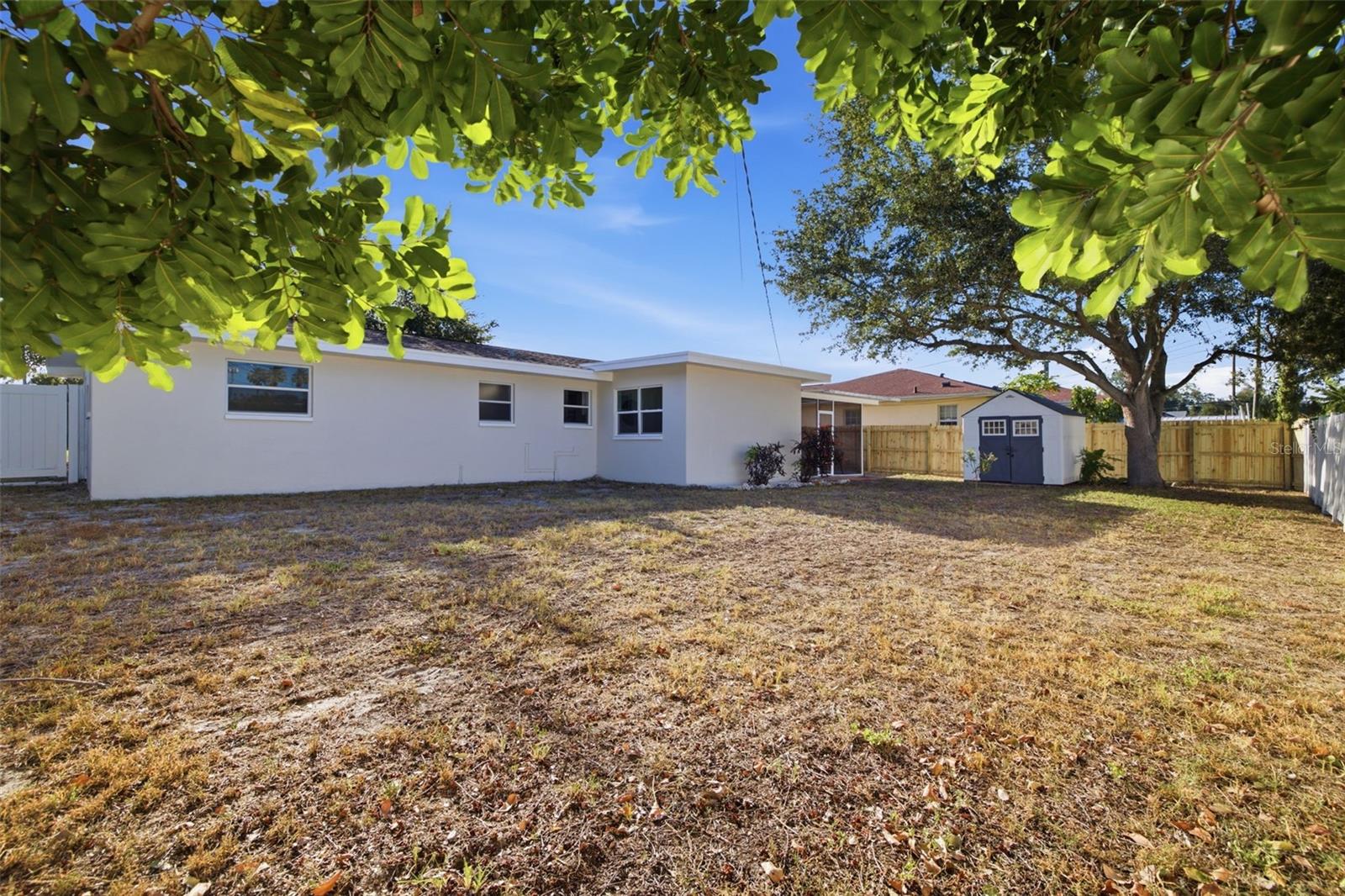 EASTWOOD TERRACE 1ST ADD - Residential