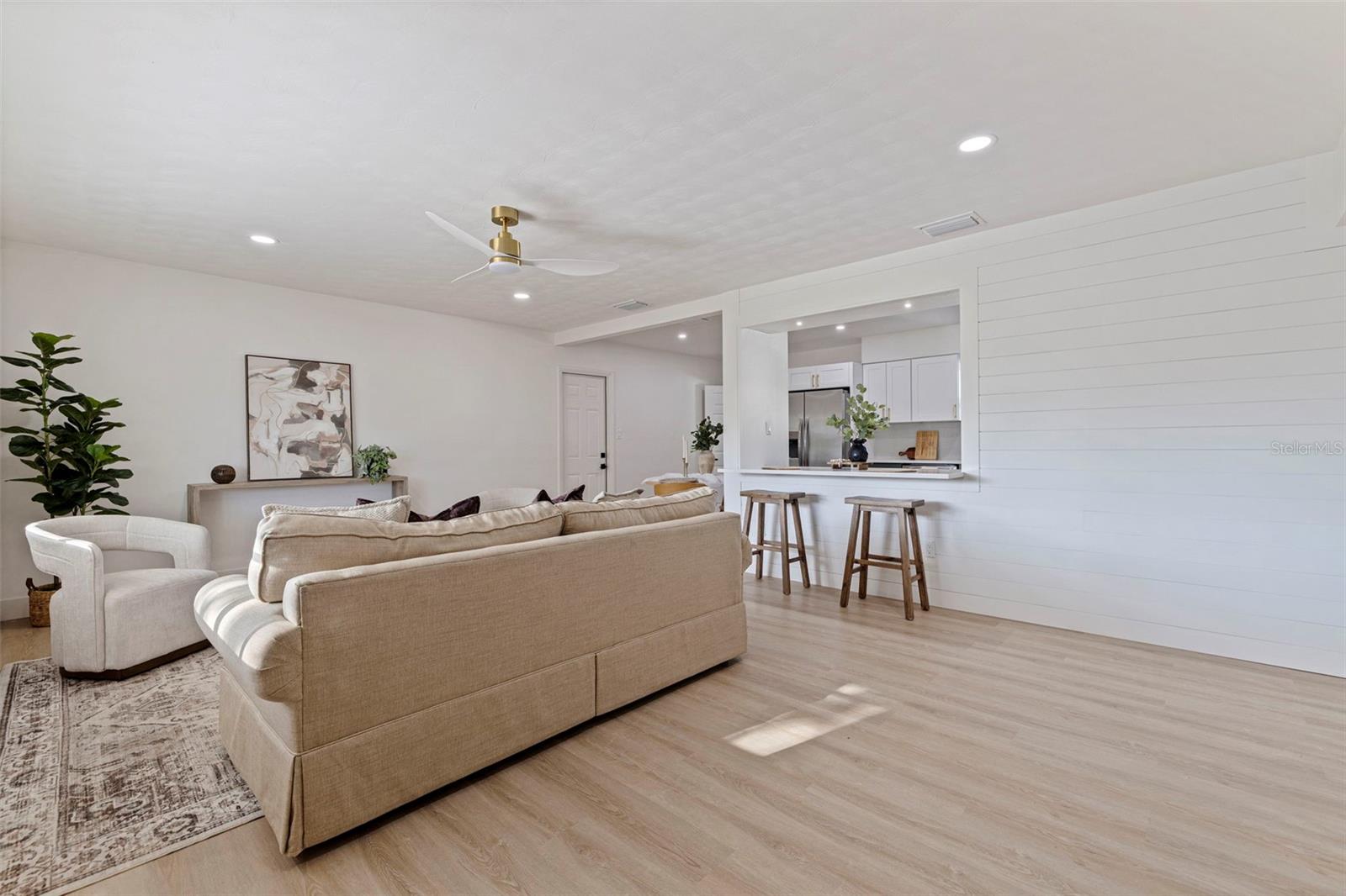 EASTWOOD TERRACE 1ST ADD - Residential
