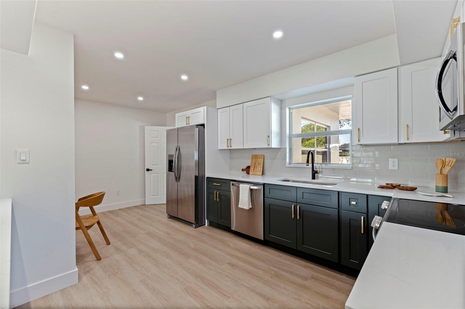 EASTWOOD TERRACE 1ST ADD - Residential