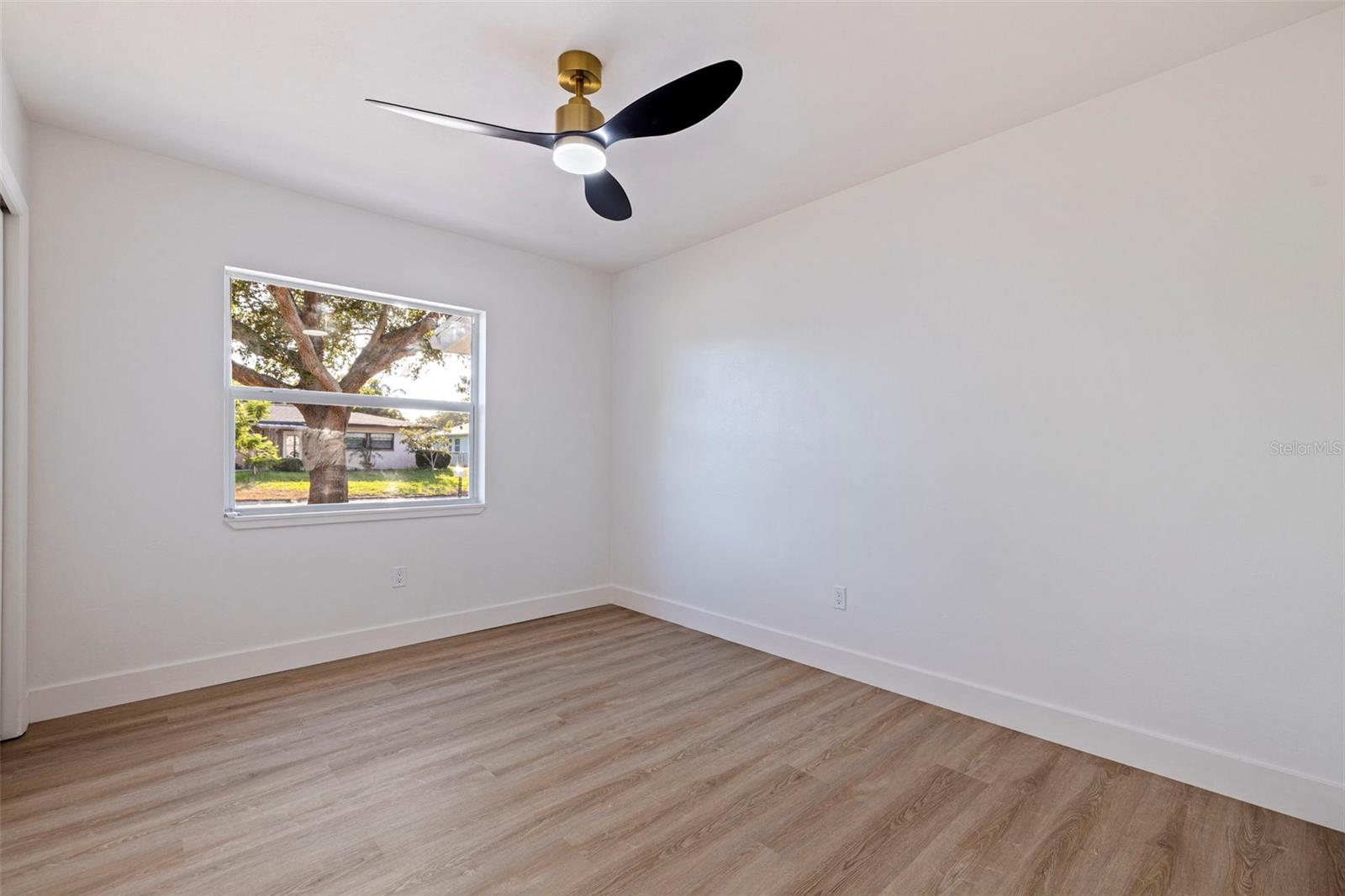 EASTWOOD TERRACE 1ST ADD - Residential