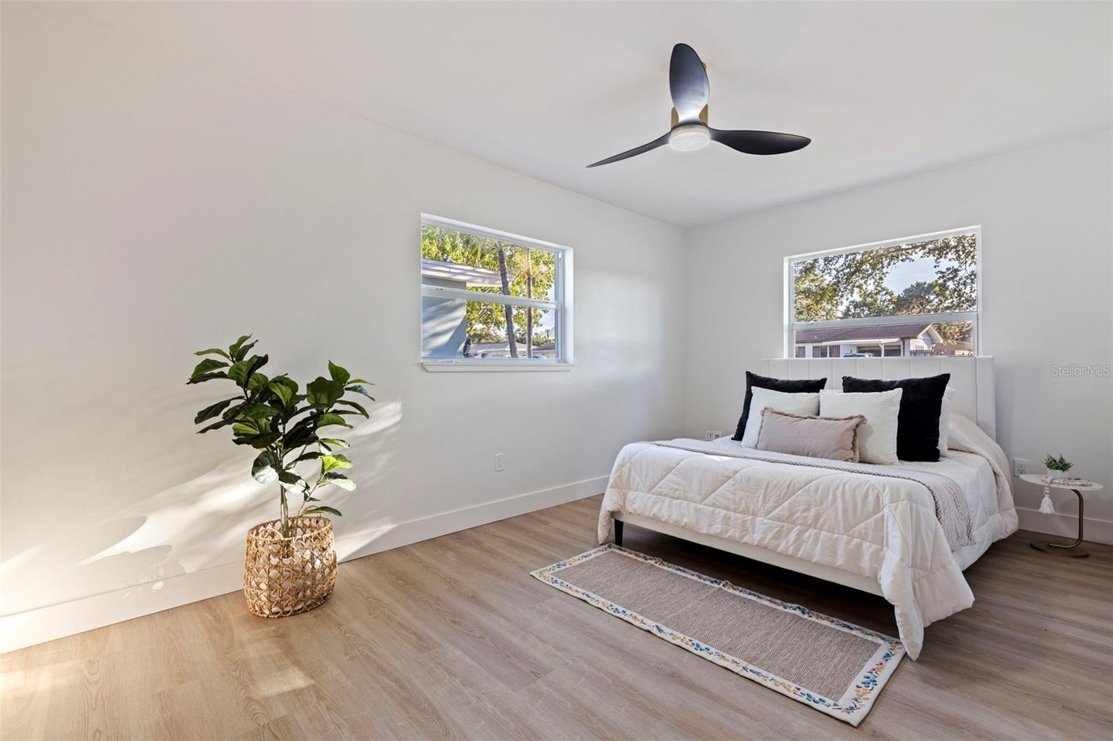 EASTWOOD TERRACE 1ST ADD - Residential