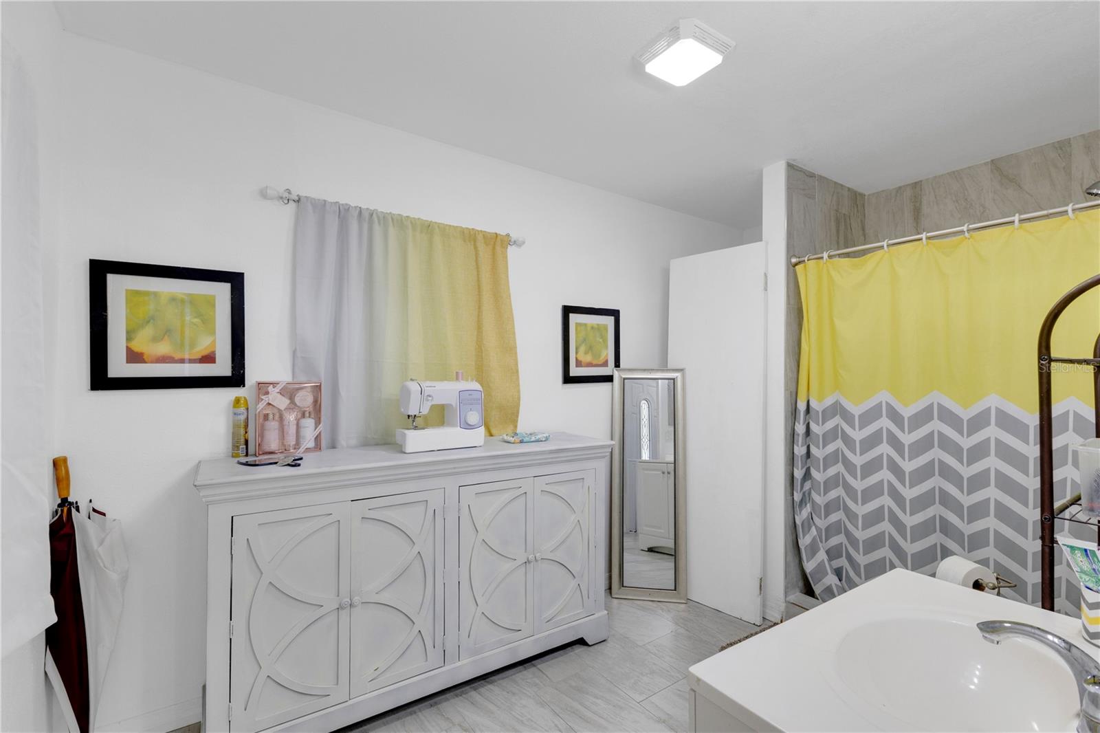 INWOOD - Residential