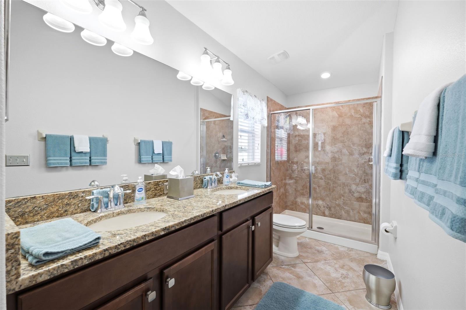 BRIAR OAKS VILLAGE 01 - Residential