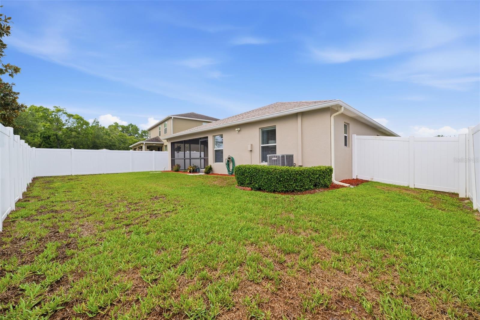 BRIAR OAKS VILLAGE 01 - Residential