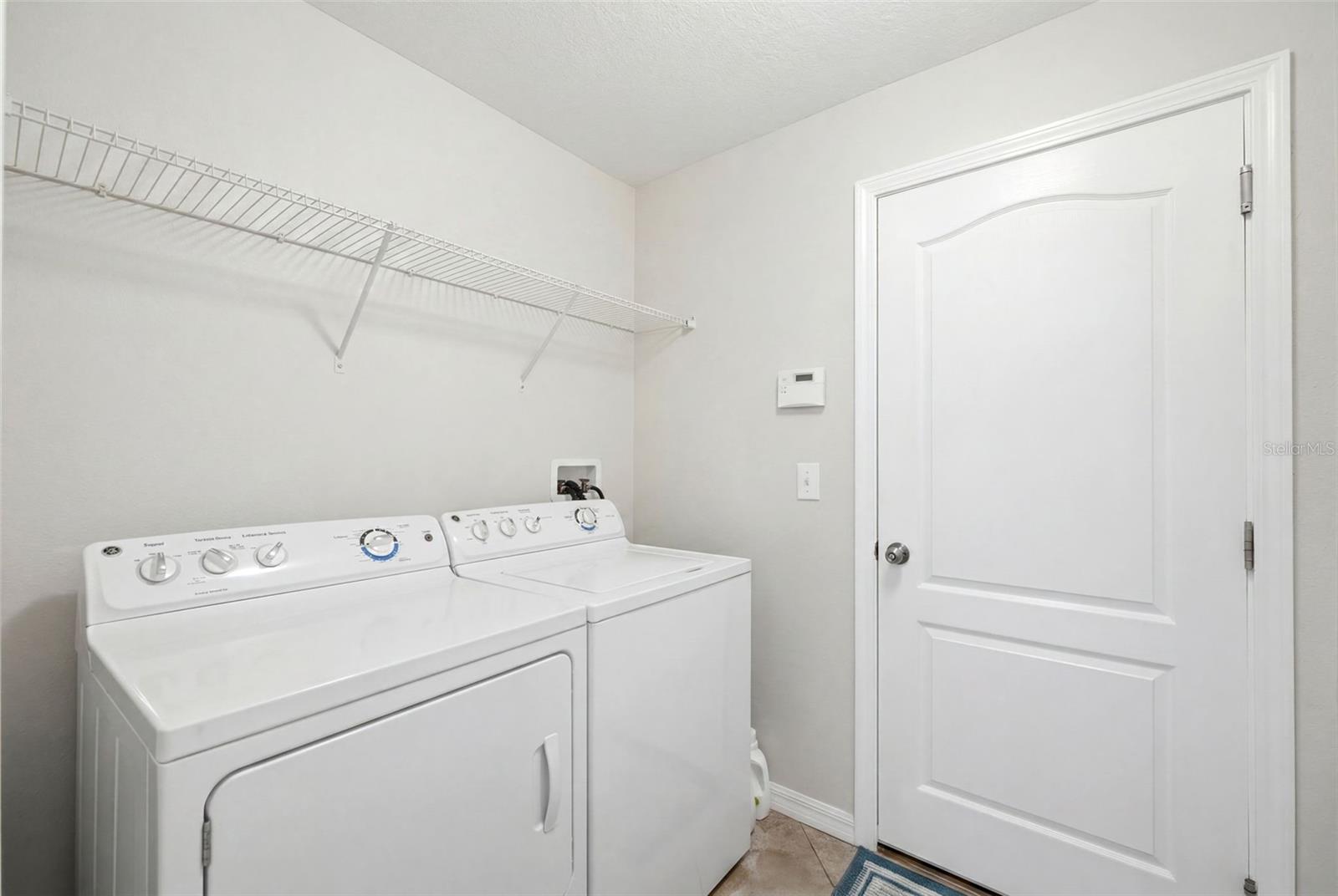 BRIAR OAKS VILLAGE 01 - Residential