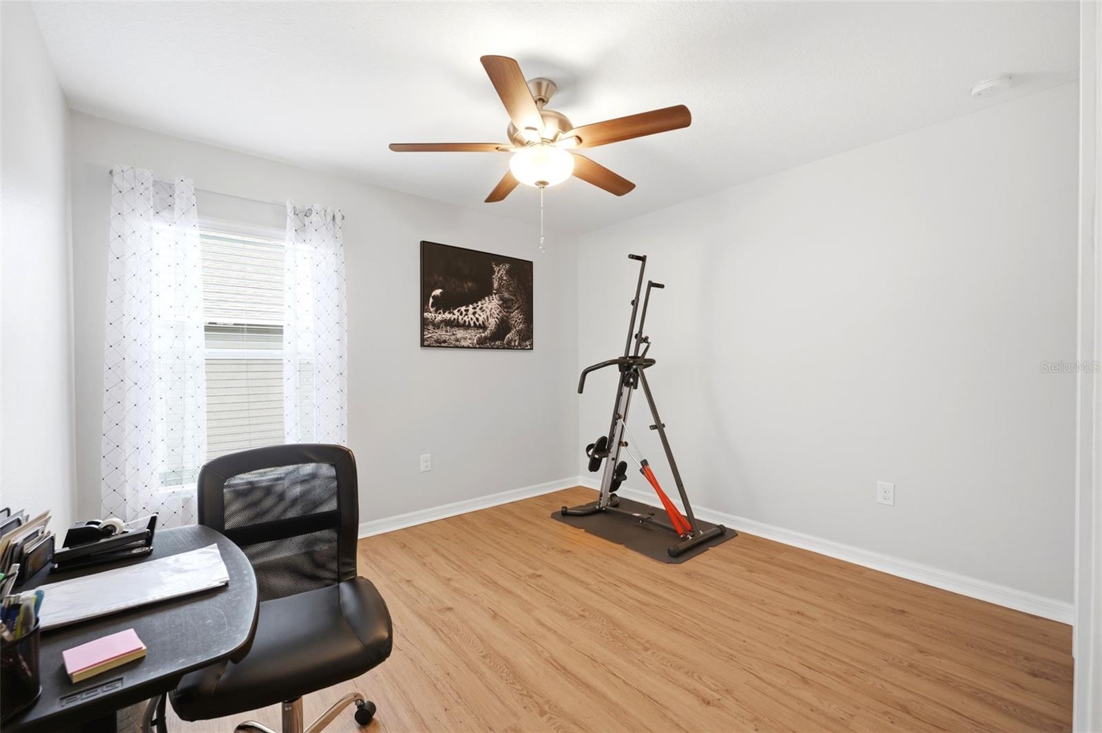 BRIAR OAKS VILLAGE 01 - Residential