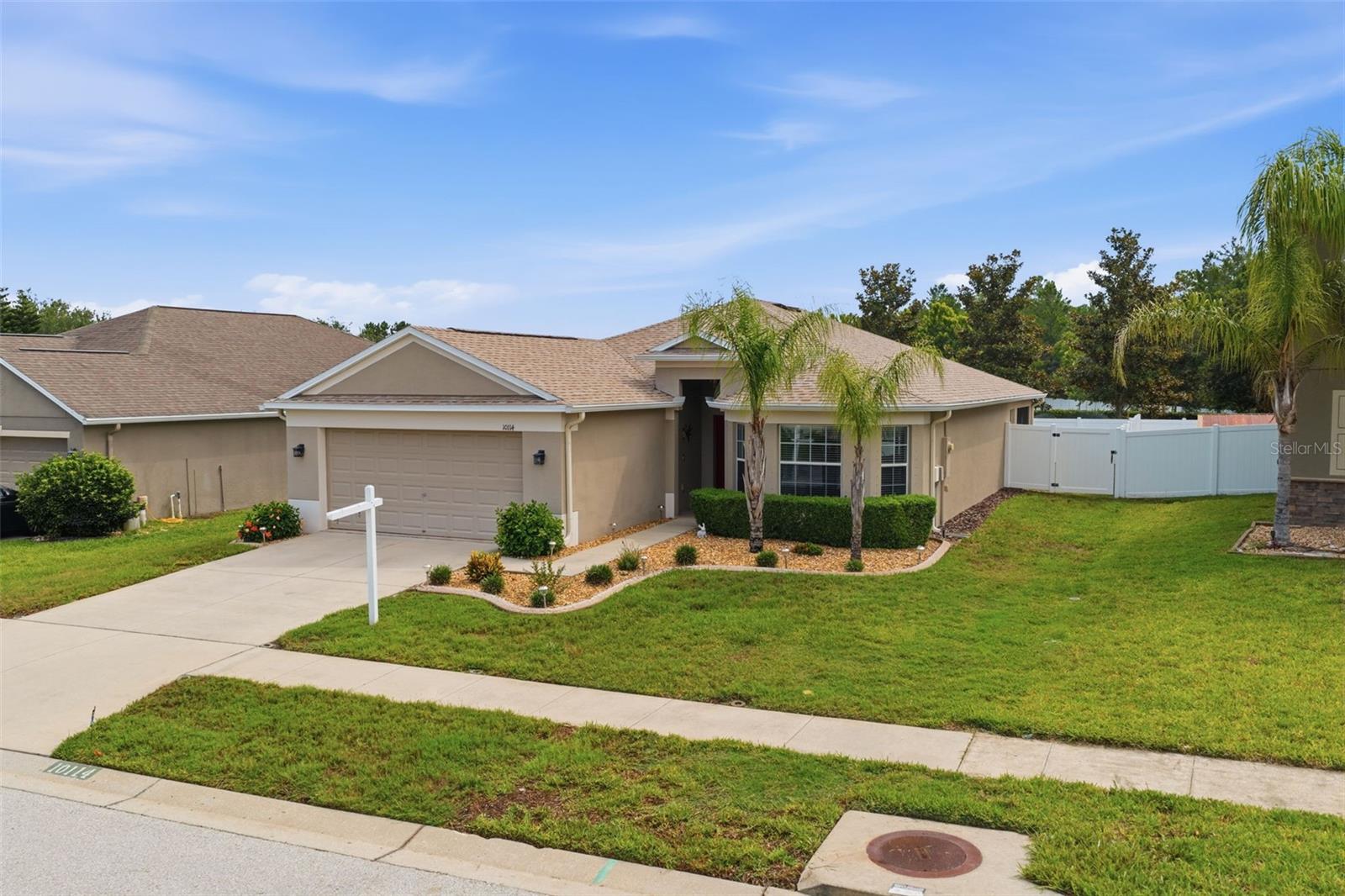 BRIAR OAKS VILLAGE 01 - Residential