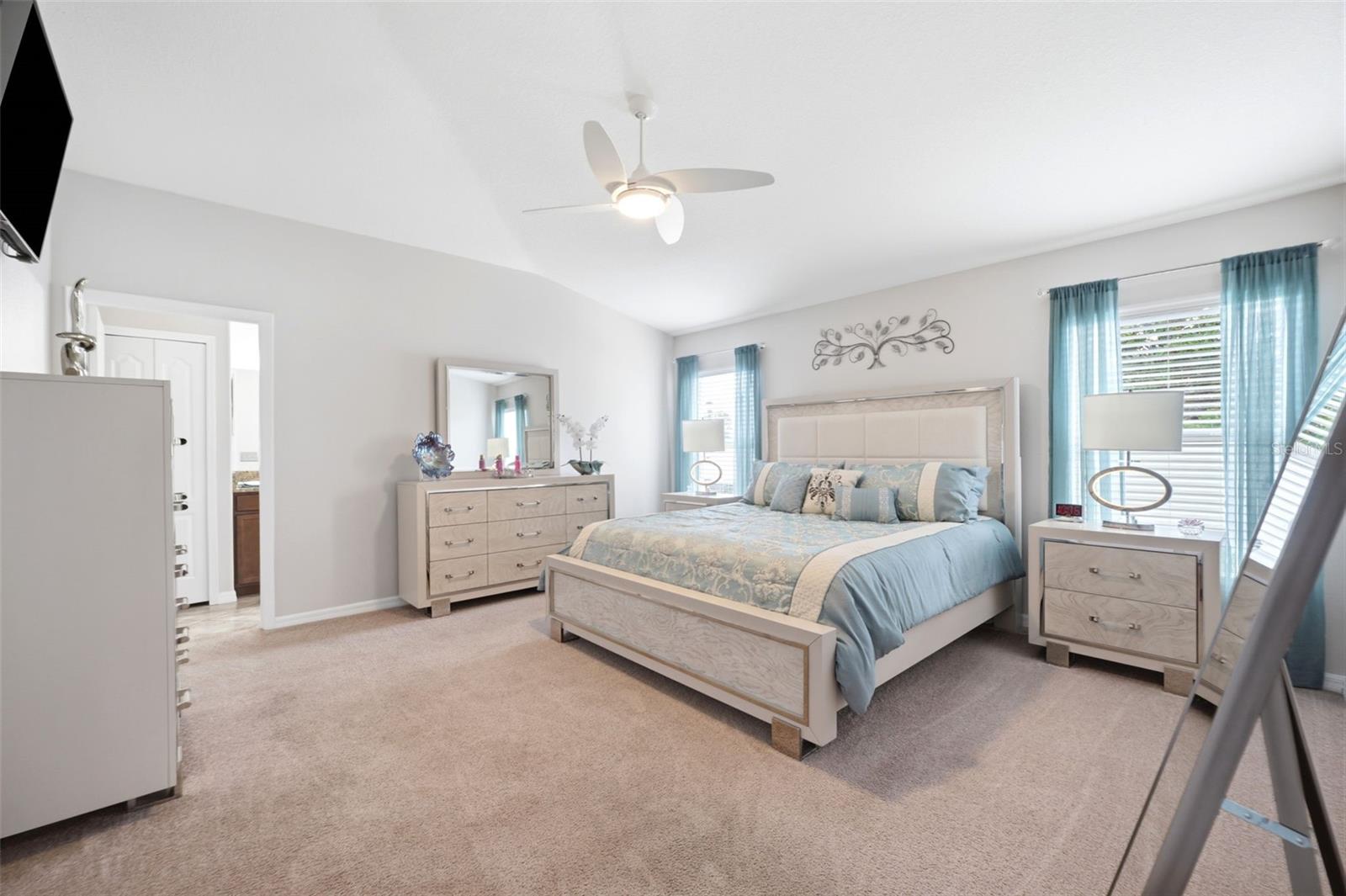 BRIAR OAKS VILLAGE 01 - Residential