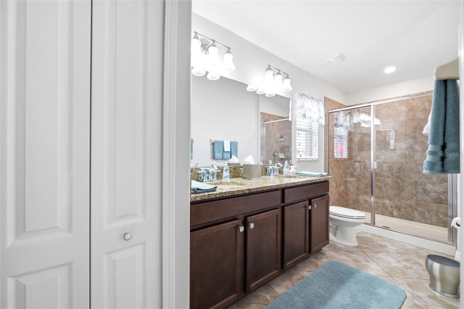 BRIAR OAKS VILLAGE 01 - Residential
