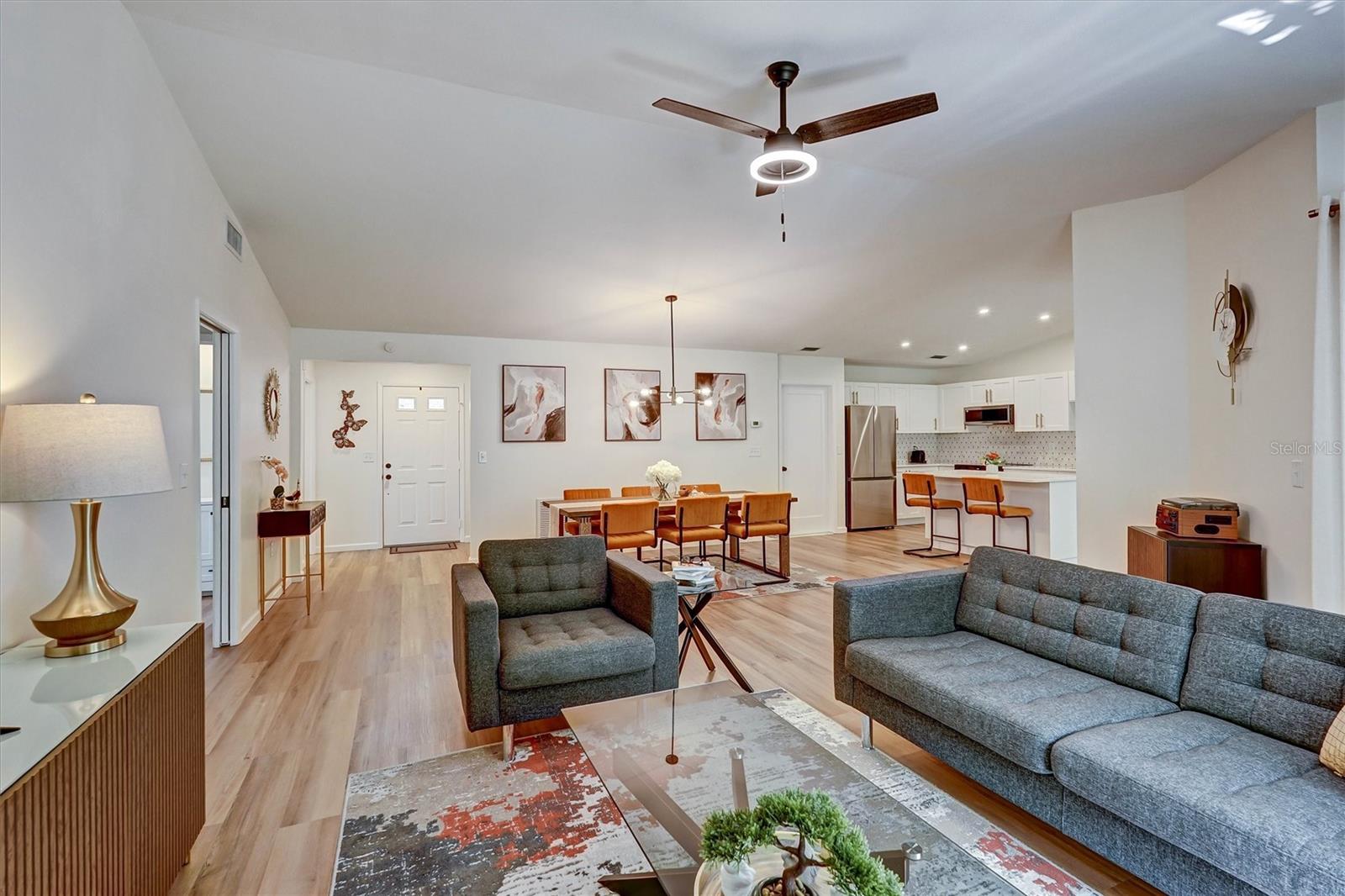 OAKHURST PH III - Residential