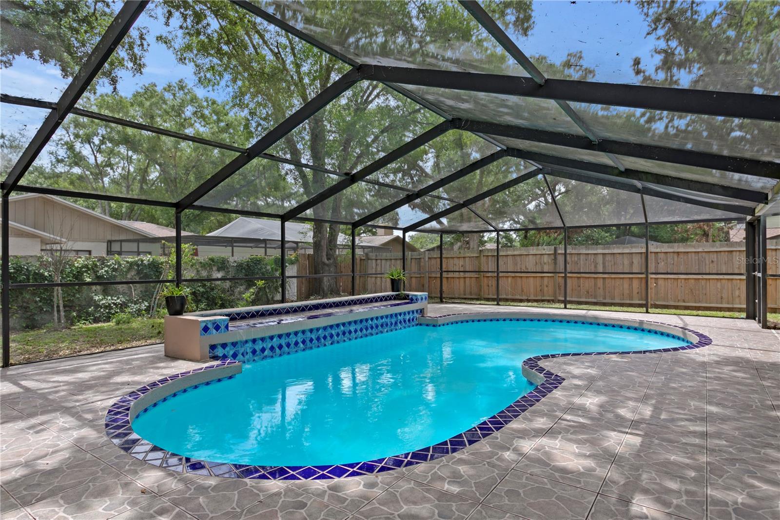 RAINTREE TERRACE SUB W - Residential
