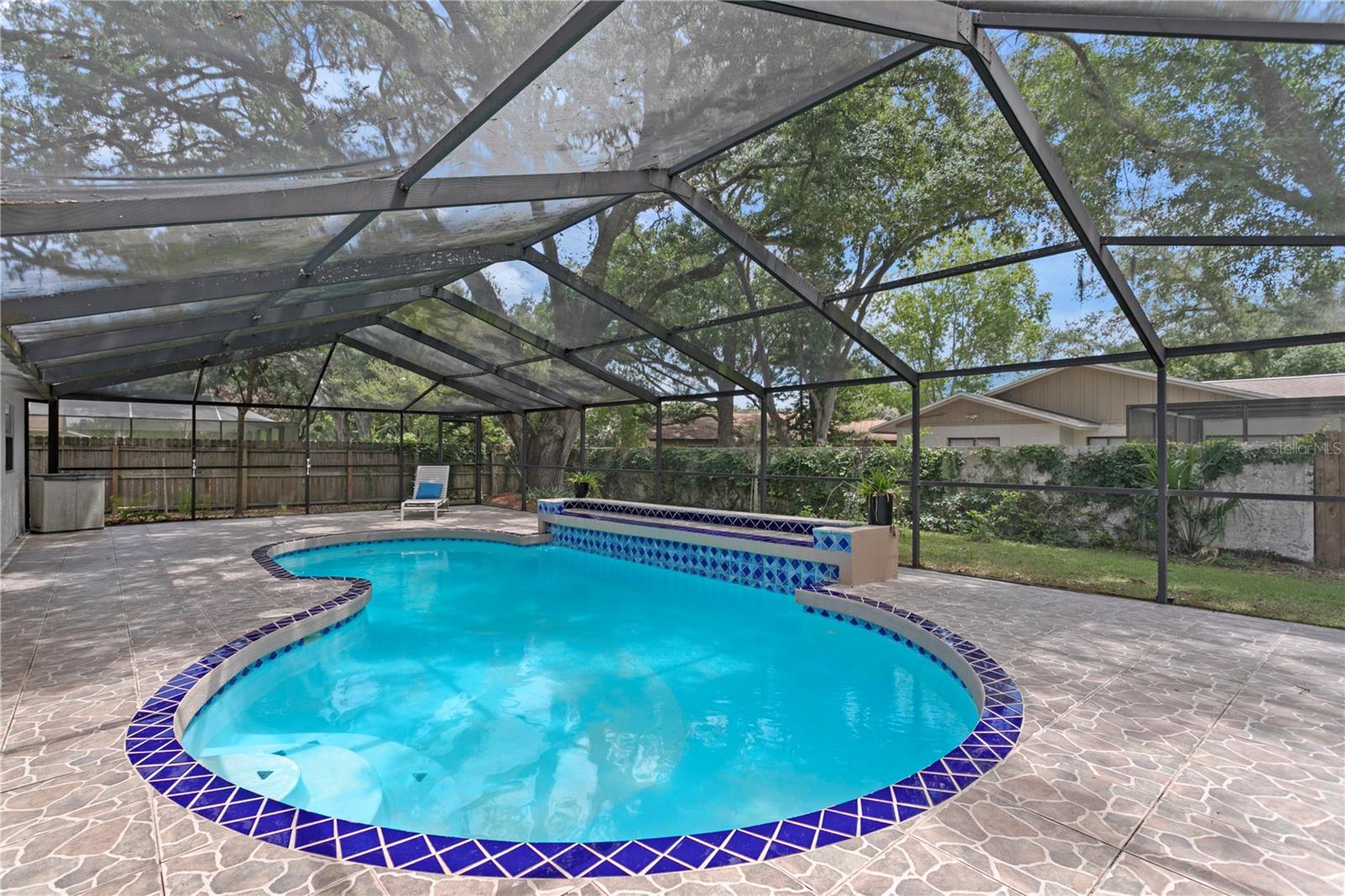 RAINTREE TERRACE SUB W - Residential