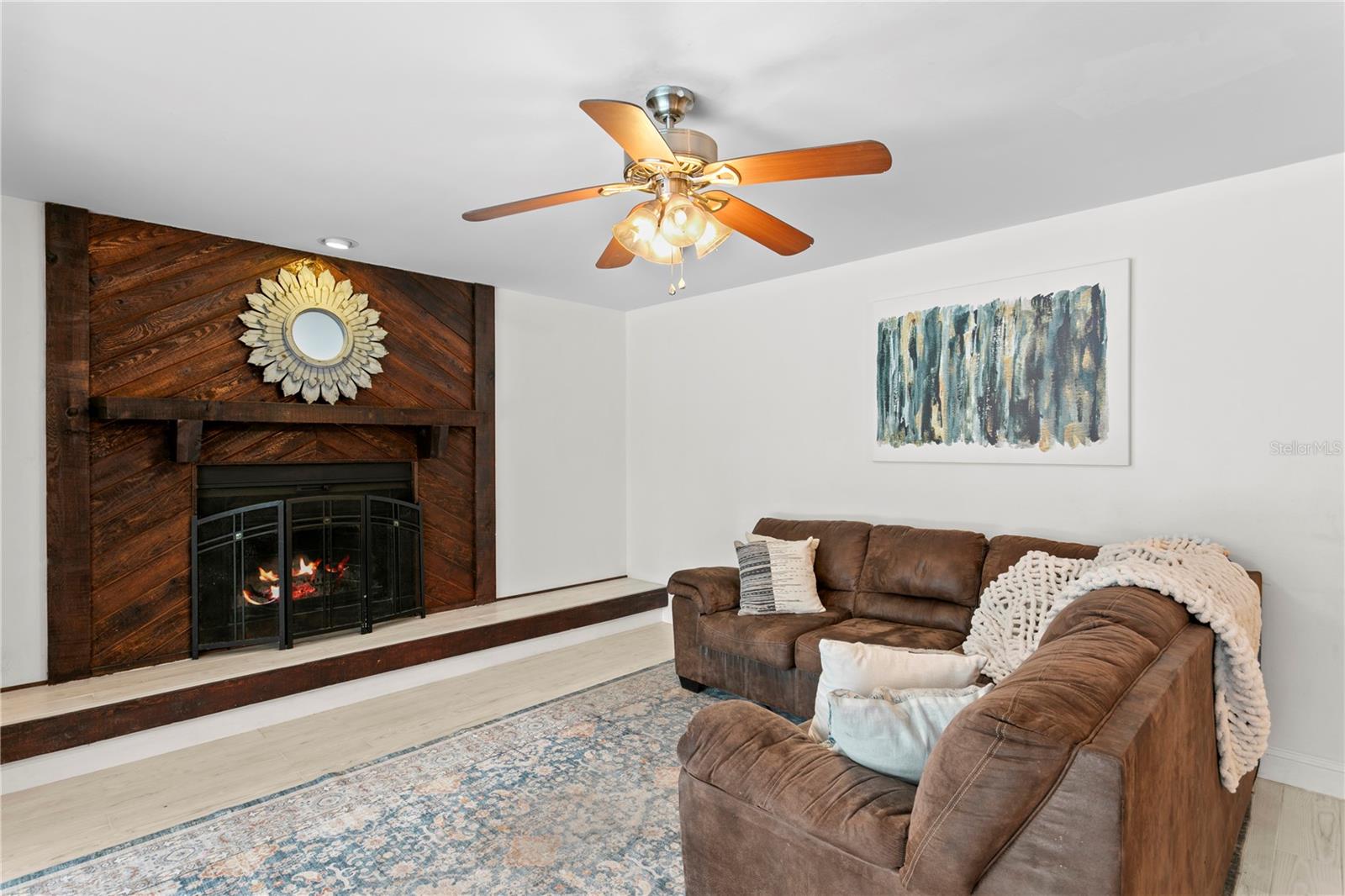 RAINTREE TERRACE SUB W - Residential