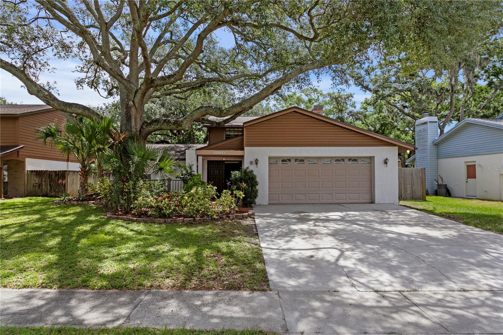 RAINTREE TERRACE SUB W - Residential