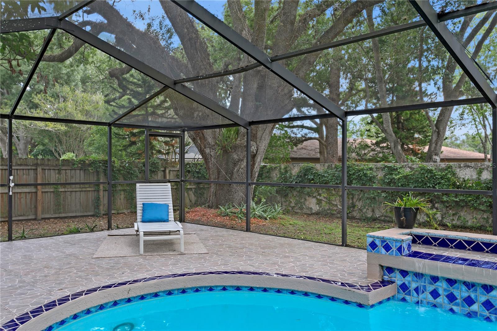 RAINTREE TERRACE SUB W - Residential