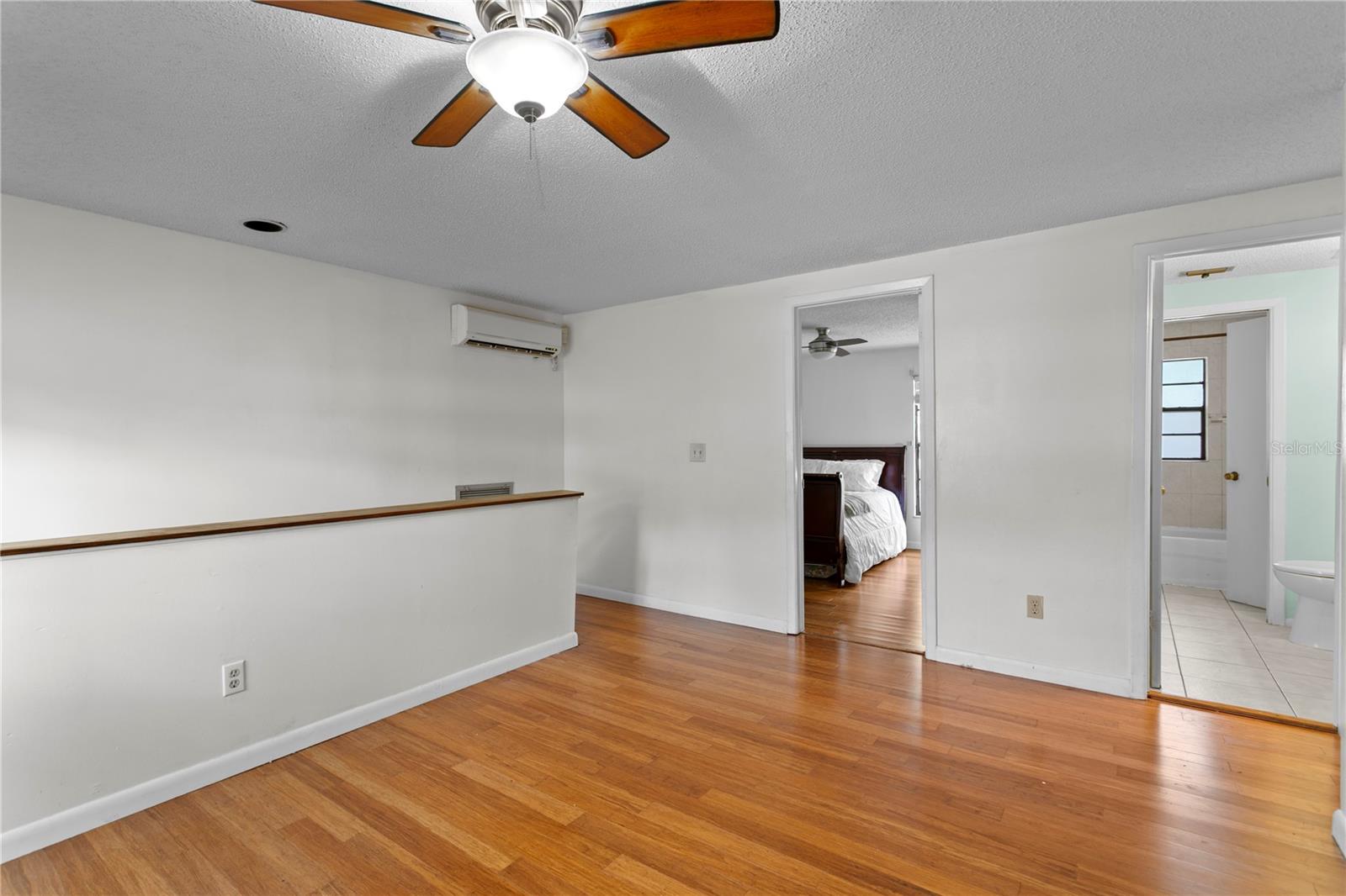 RAINTREE TERRACE SUB W - Residential