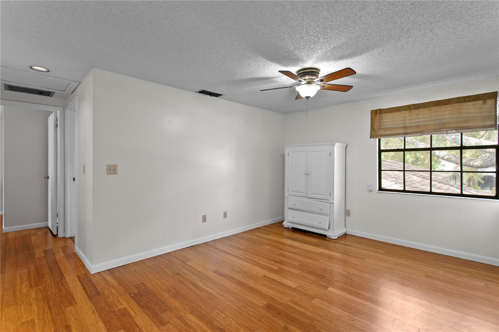 RAINTREE TERRACE SUB W - Residential