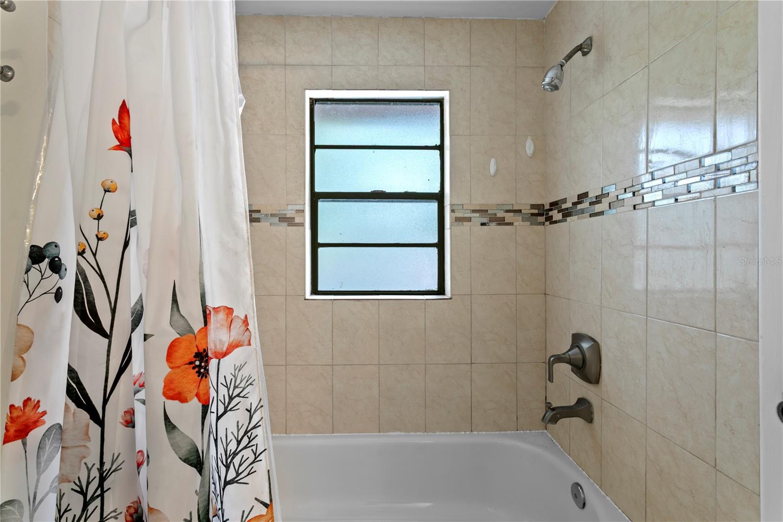 RAINTREE TERRACE SUB W - Residential