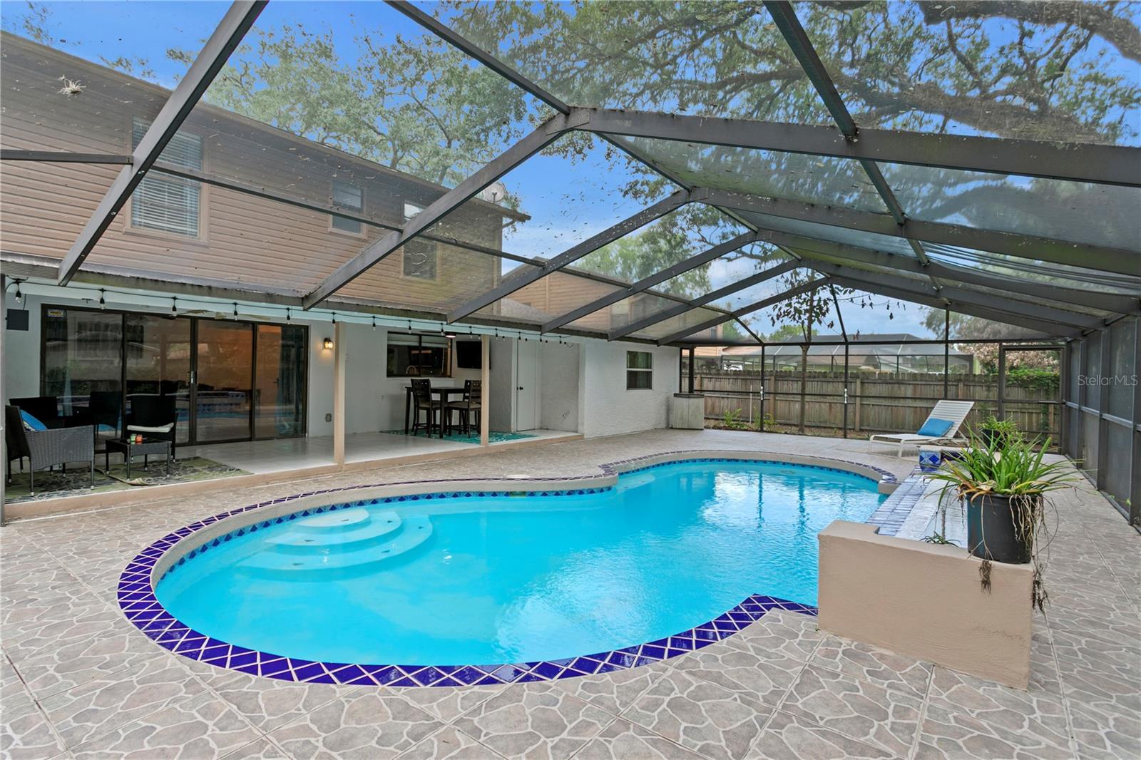 RAINTREE TERRACE SUB W - Residential