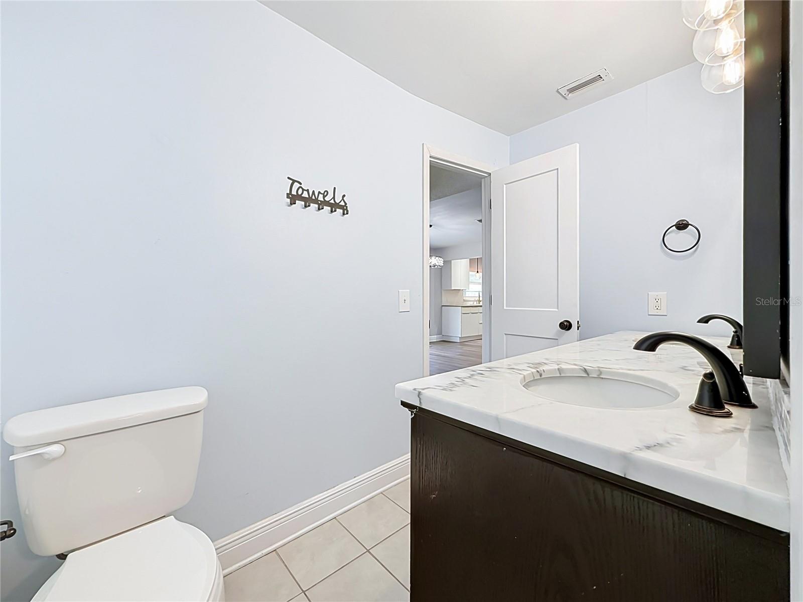 RAVENWOOD MANOR - Residential