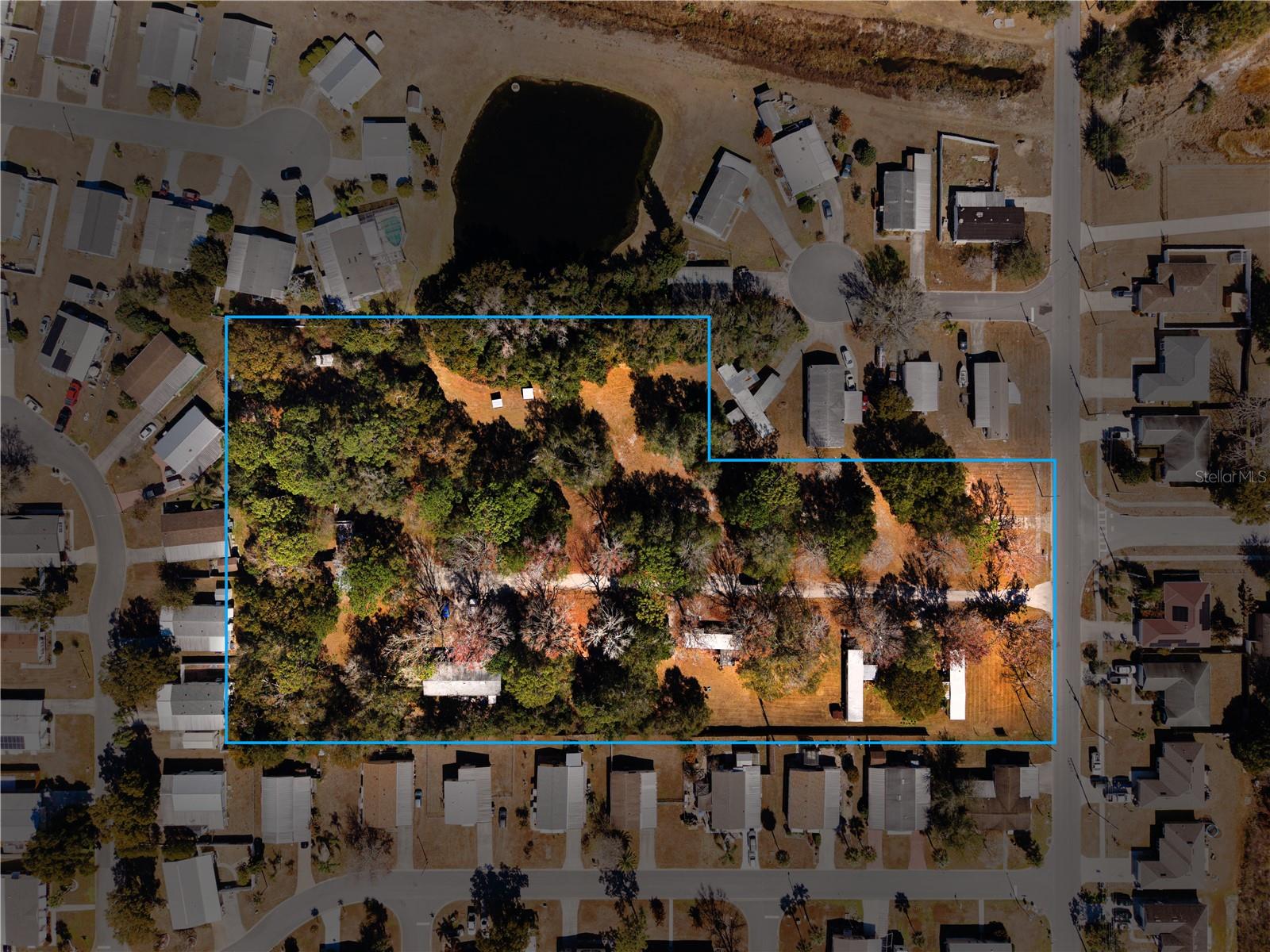 DAVIS ISLAND - Land
