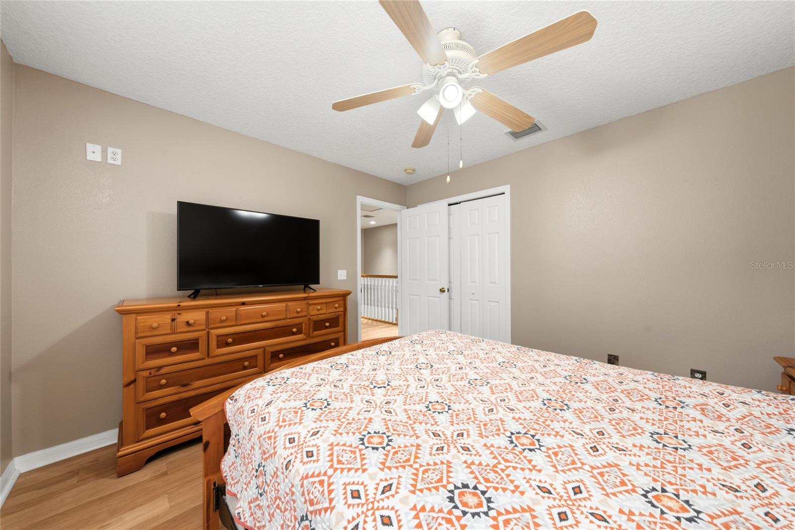 KNOLLWOOD PARK - Residential