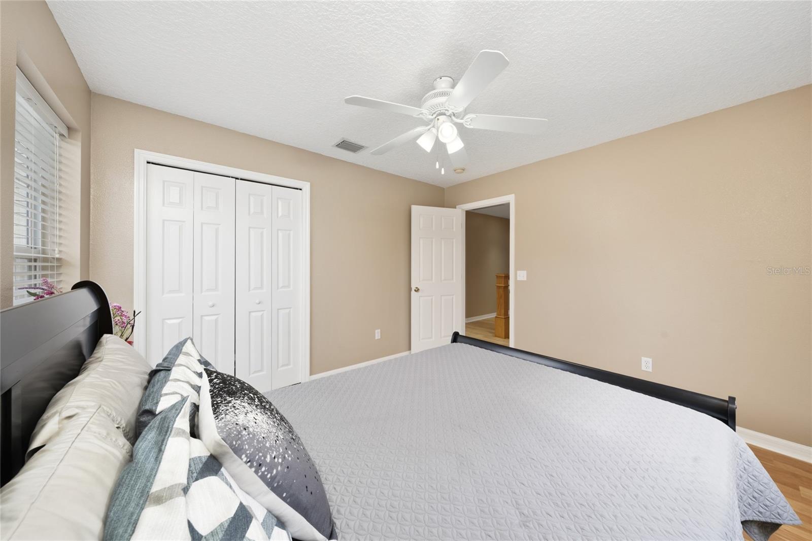 KNOLLWOOD PARK - Residential
